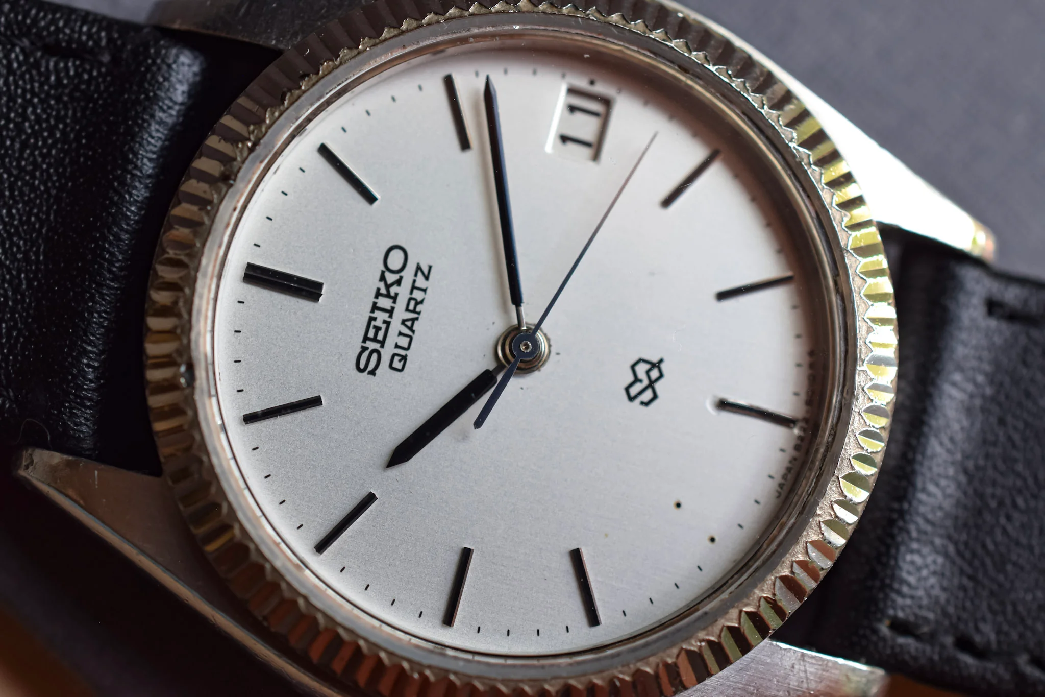 1982 Seiko SQ Steel with Palladium Plated Fluted Bezel - Image 3
