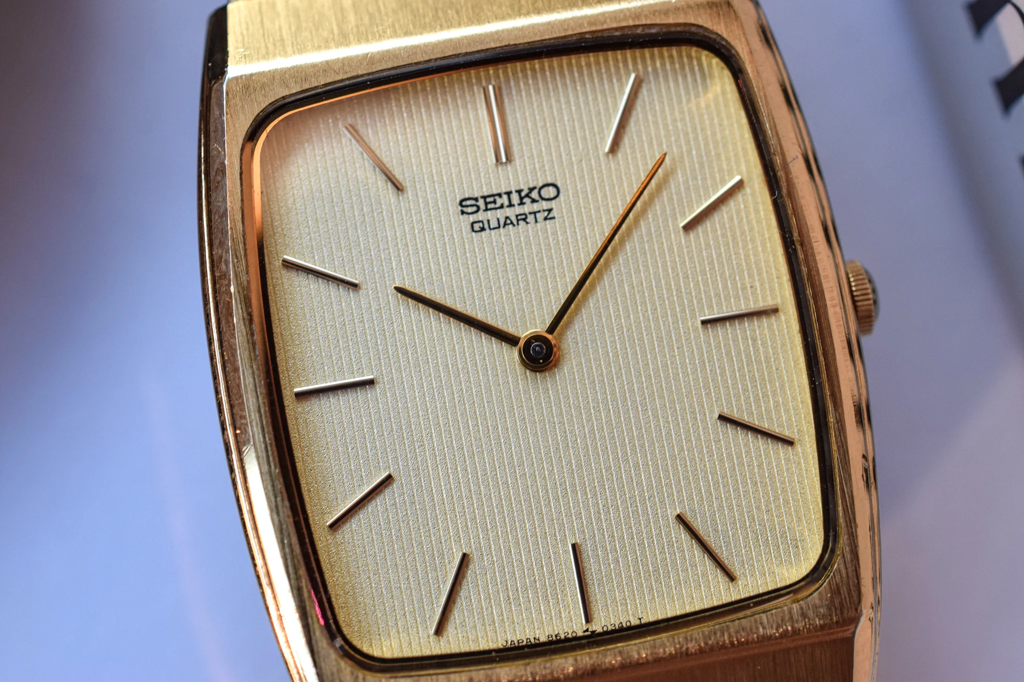 1982 Seiko Tonneau - Image 2