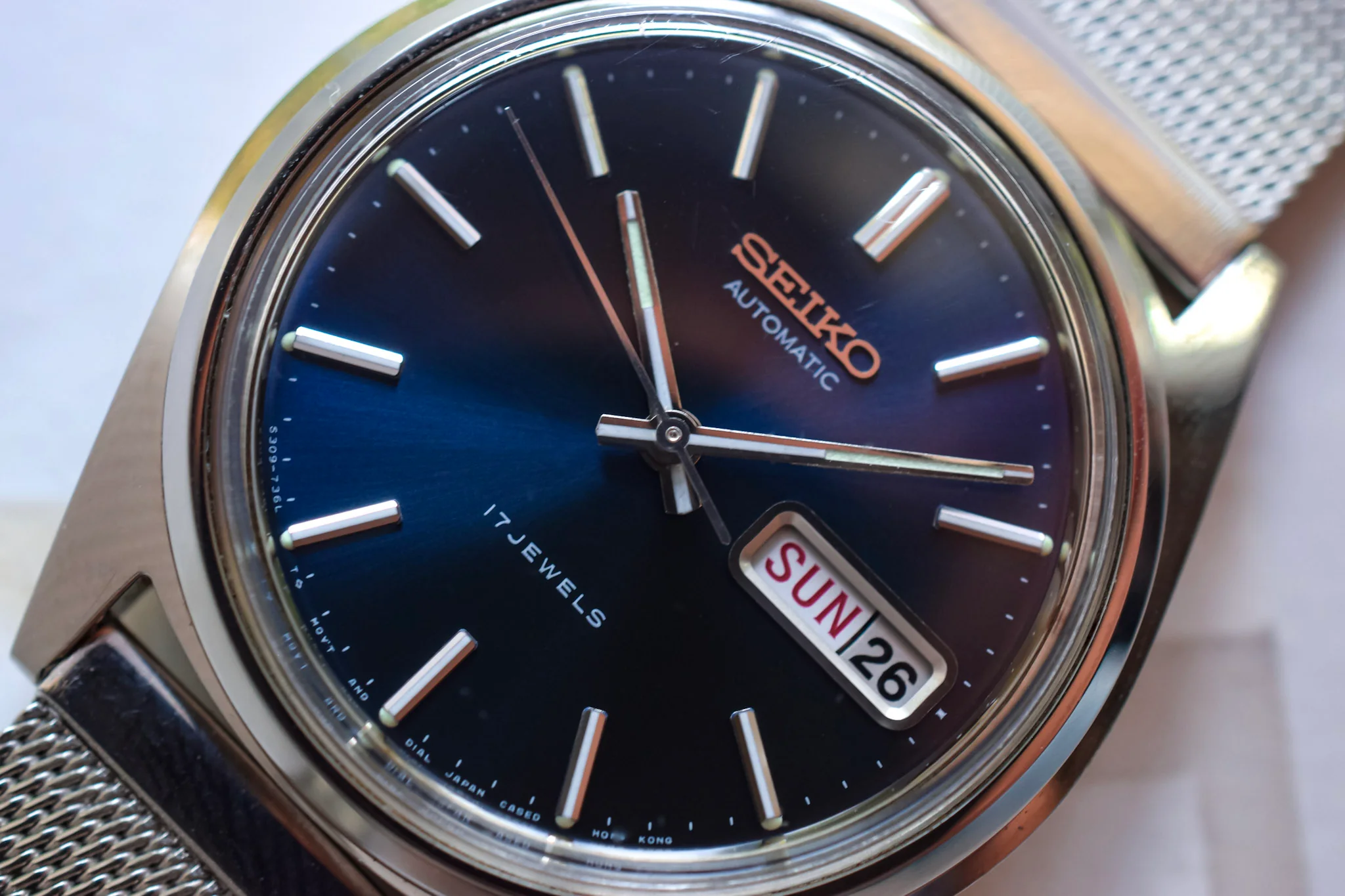 1982 Suwa Seiko Blue Dial Day-Date - Image 3