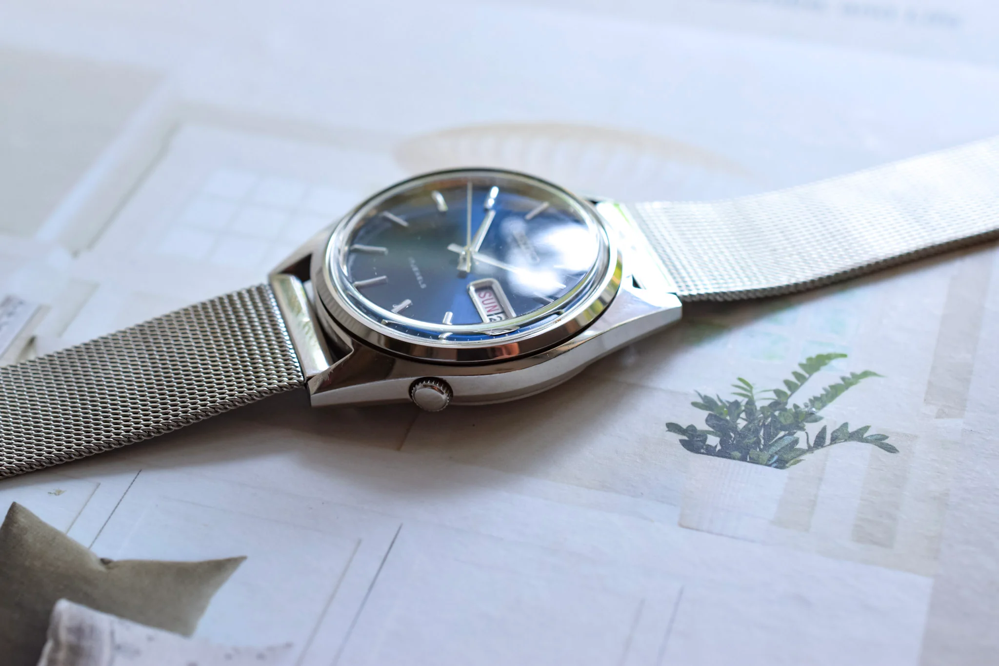 1982 Suwa Seiko Blue Dial Day-Date - Image 5