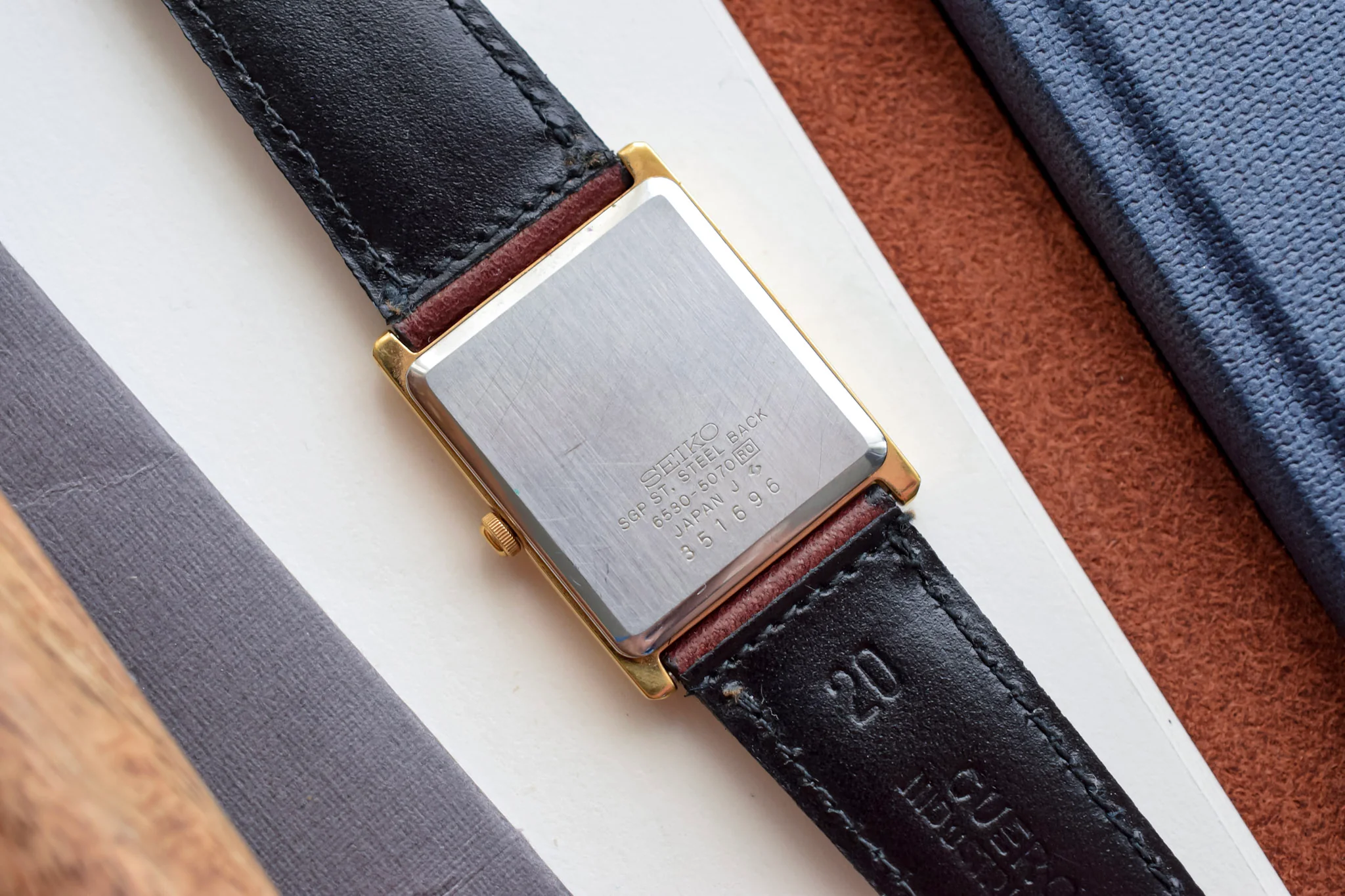 1983 Seiko Champagne Minimalist Tank - Image 9