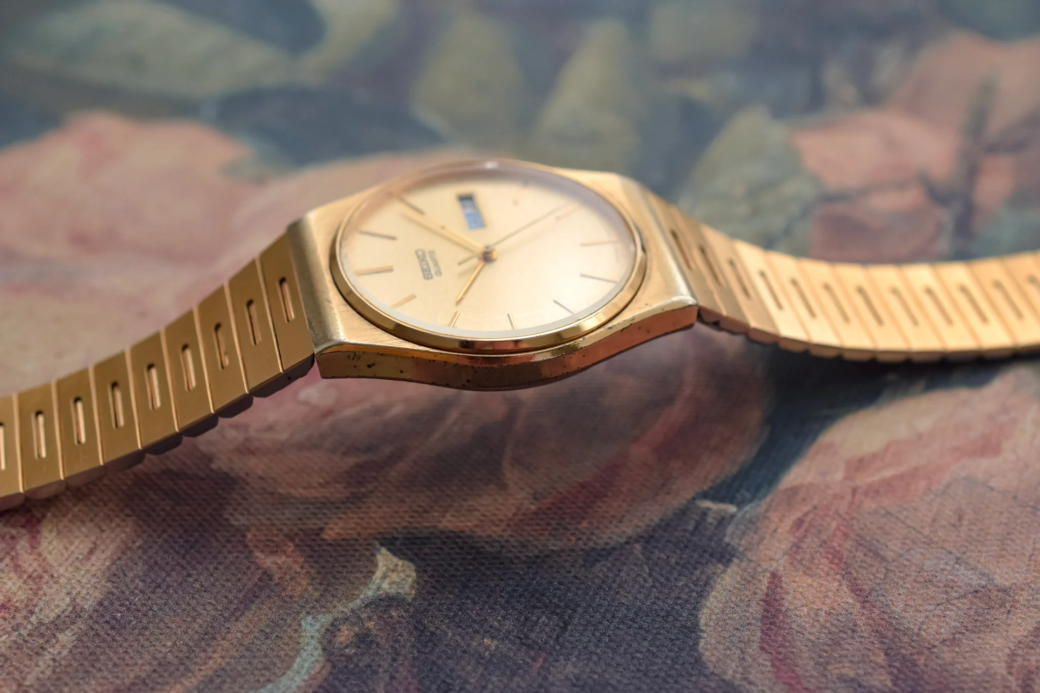 1983 Seiko Cushion Day-Date - Image 4