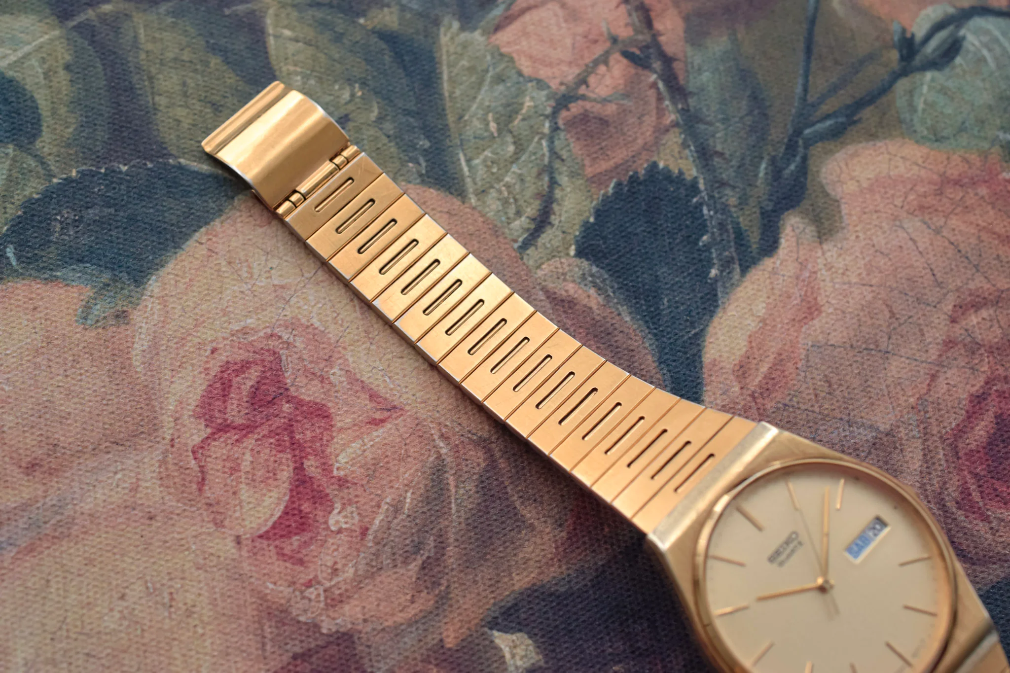 1983 Seiko Cushion Day-Date - Image 5