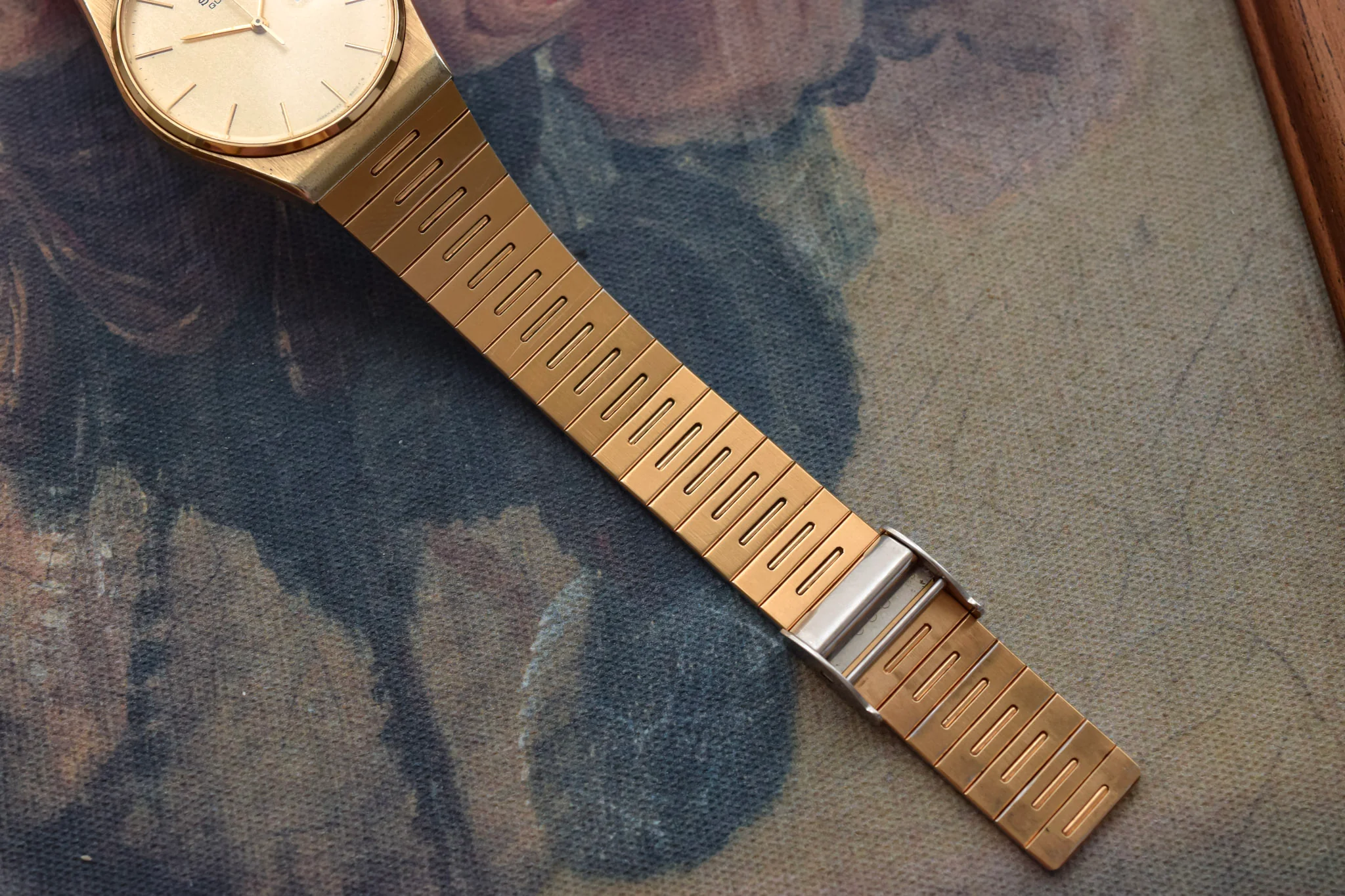 1983 Seiko Cushion Day-Date - Image 6
