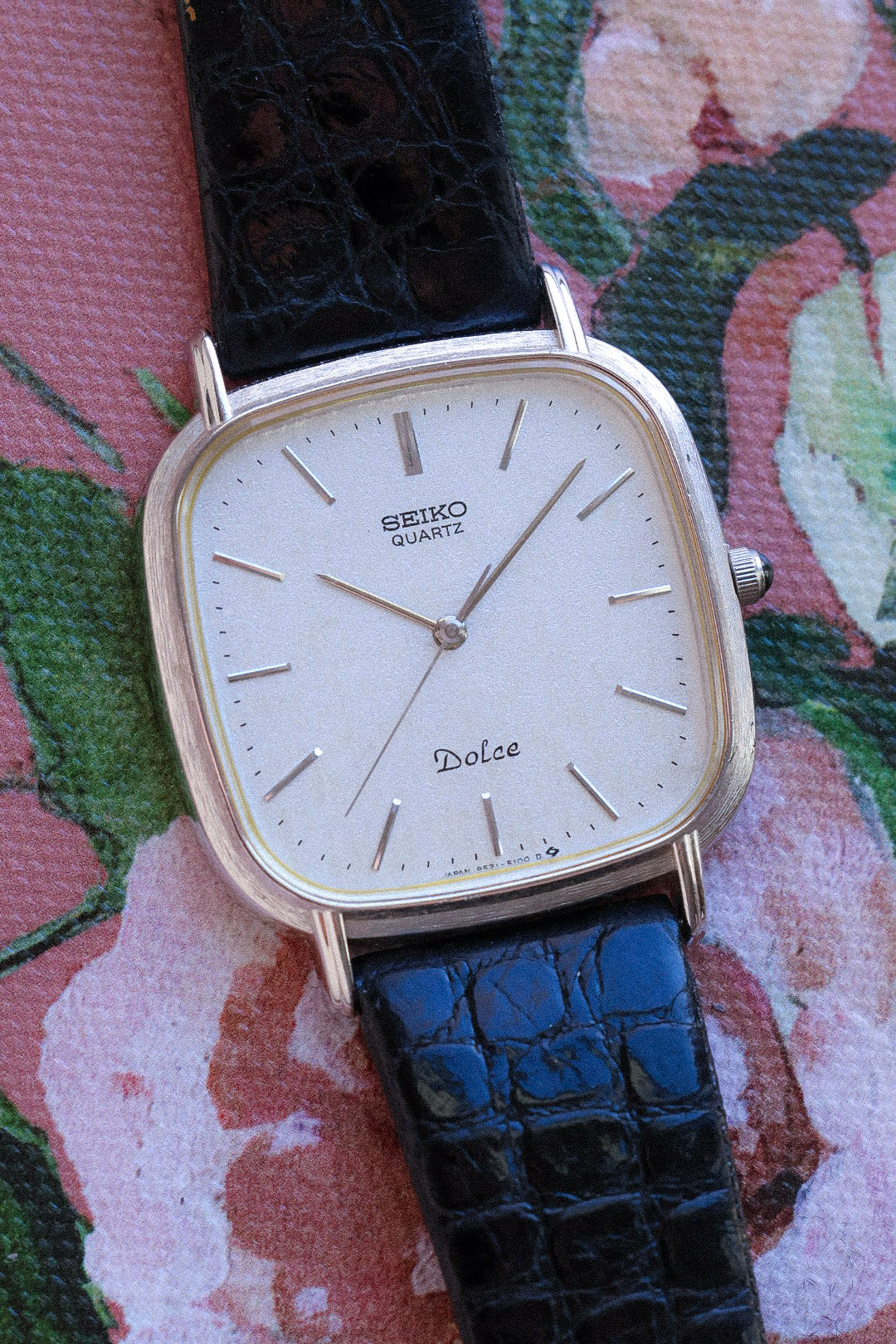 1983 Seiko Dolce PDP Bark Bezel Snowflake TV - Image 3