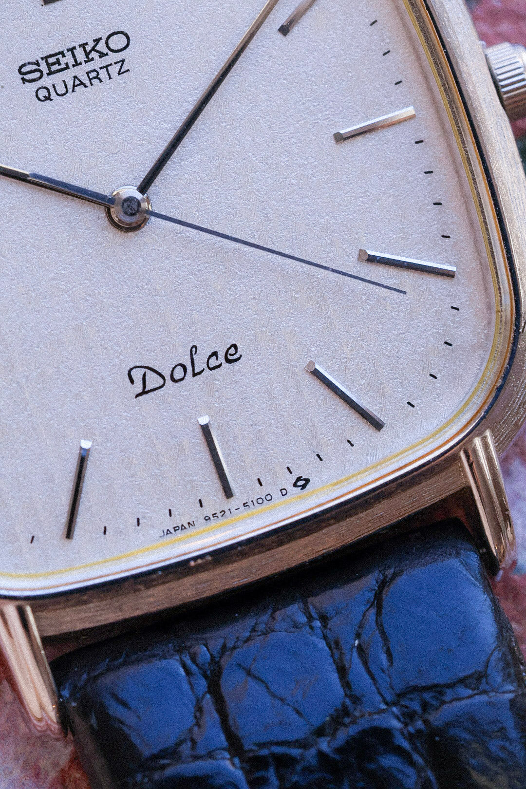1983 Seiko Dolce PDP Bark Bezel Snowflake TV - Image 4