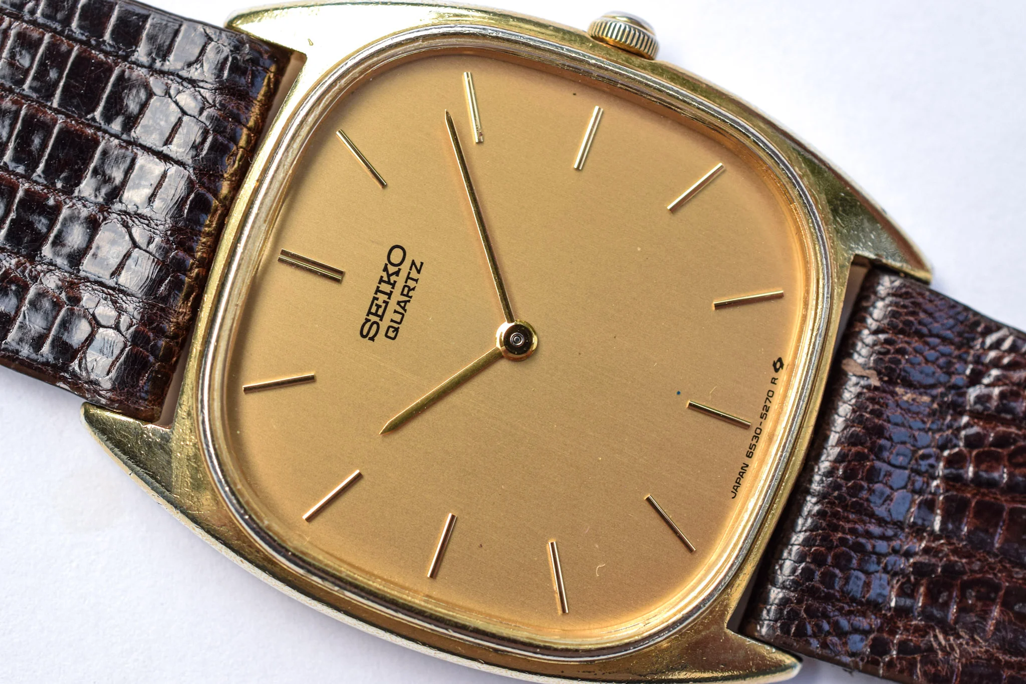 1983 Seiko Gold Tone TV - Image 2