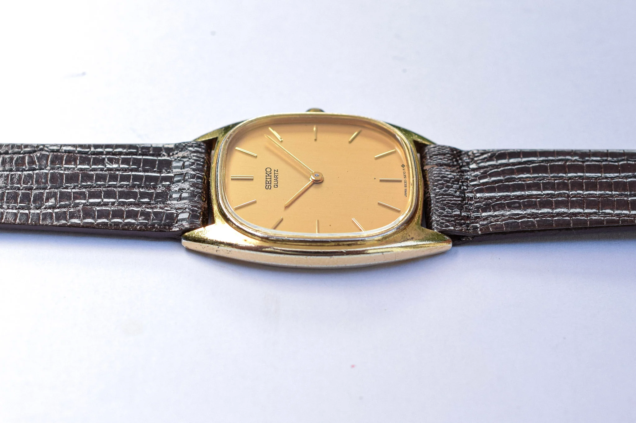1983 Seiko Gold Tone TV - Image 5