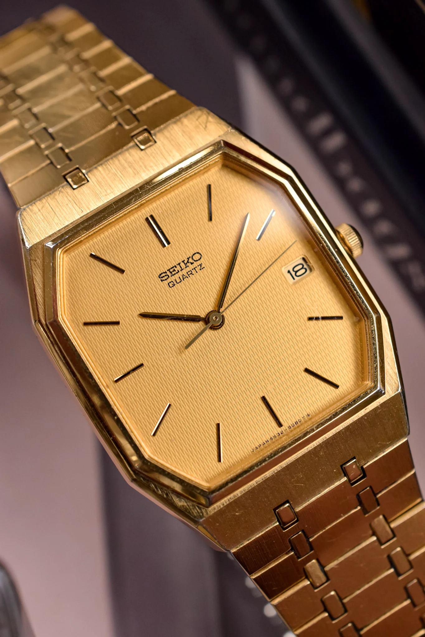 1983 Seiko Golden Honeycomb Royal Oak Octo - Image 3