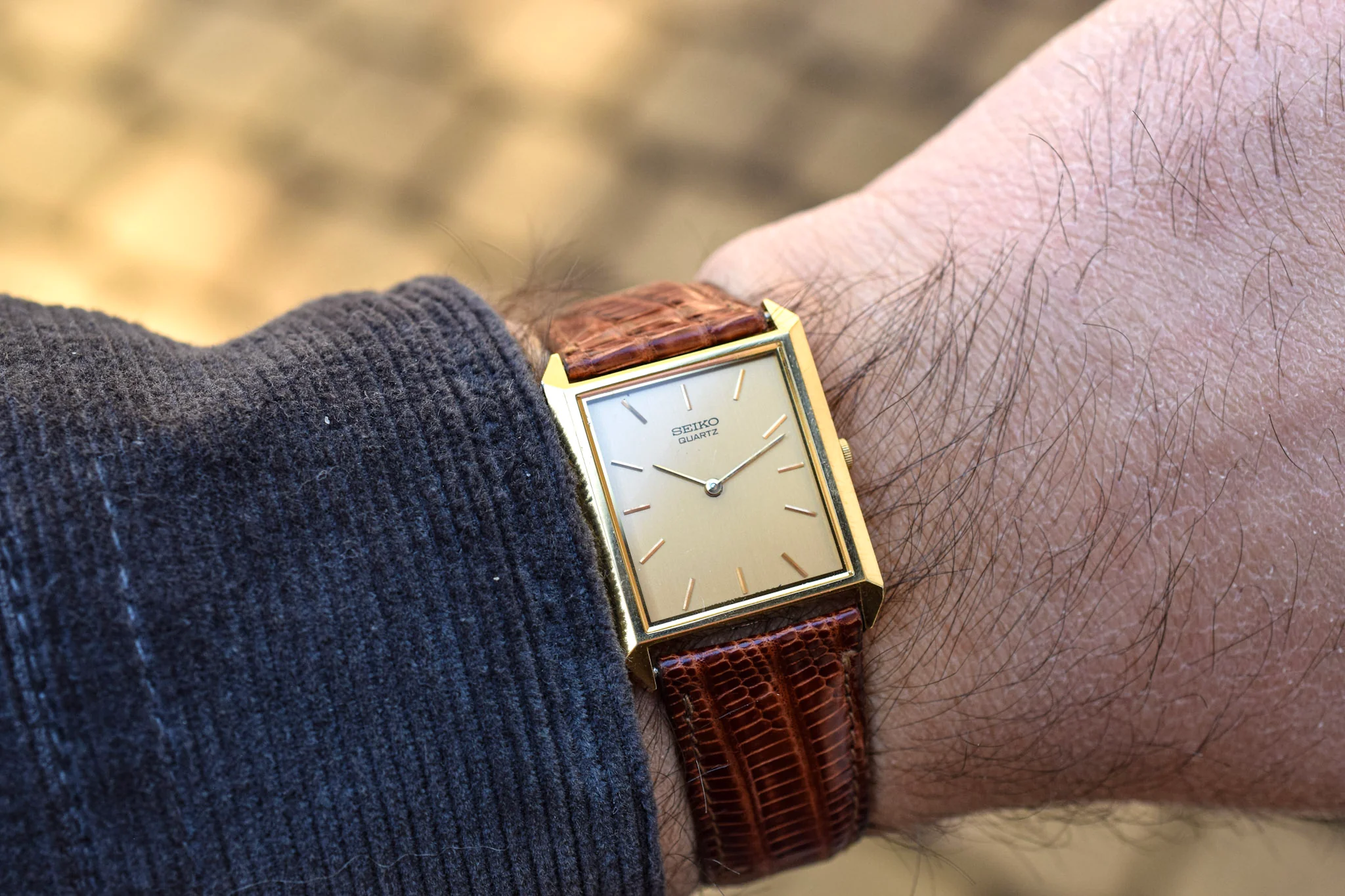 1983 Gold Tone Seiko Quartz Tank Watch - Image 2