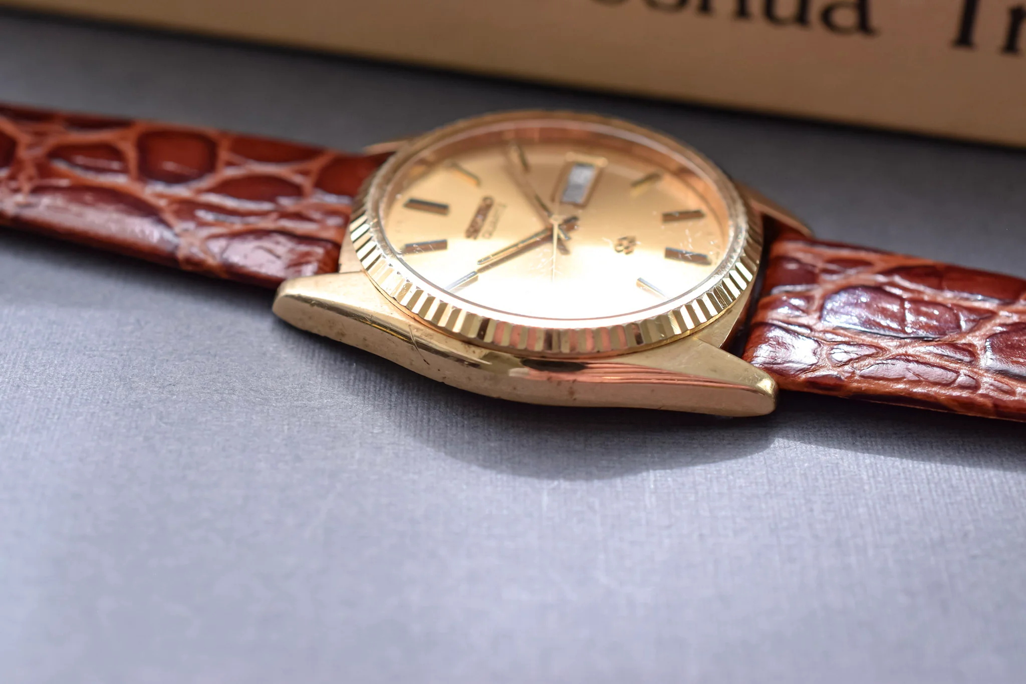 1983 Seiko SQ Champagne French Day-Date "President" - Image 6