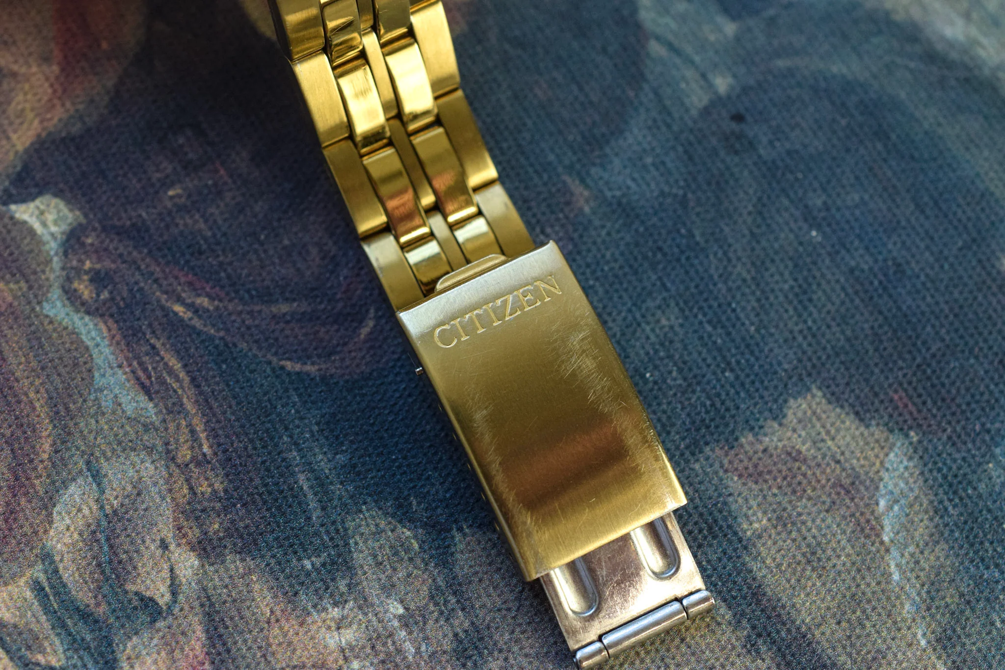 1984 Citizen CQ Champagne Tapestry Dial Day-Date - Image 7