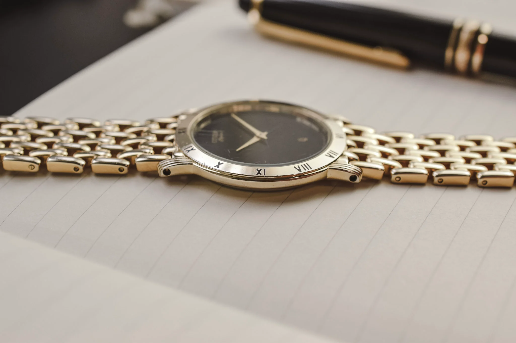 1984 Citizen Elegance Roman Bezel - Image 5