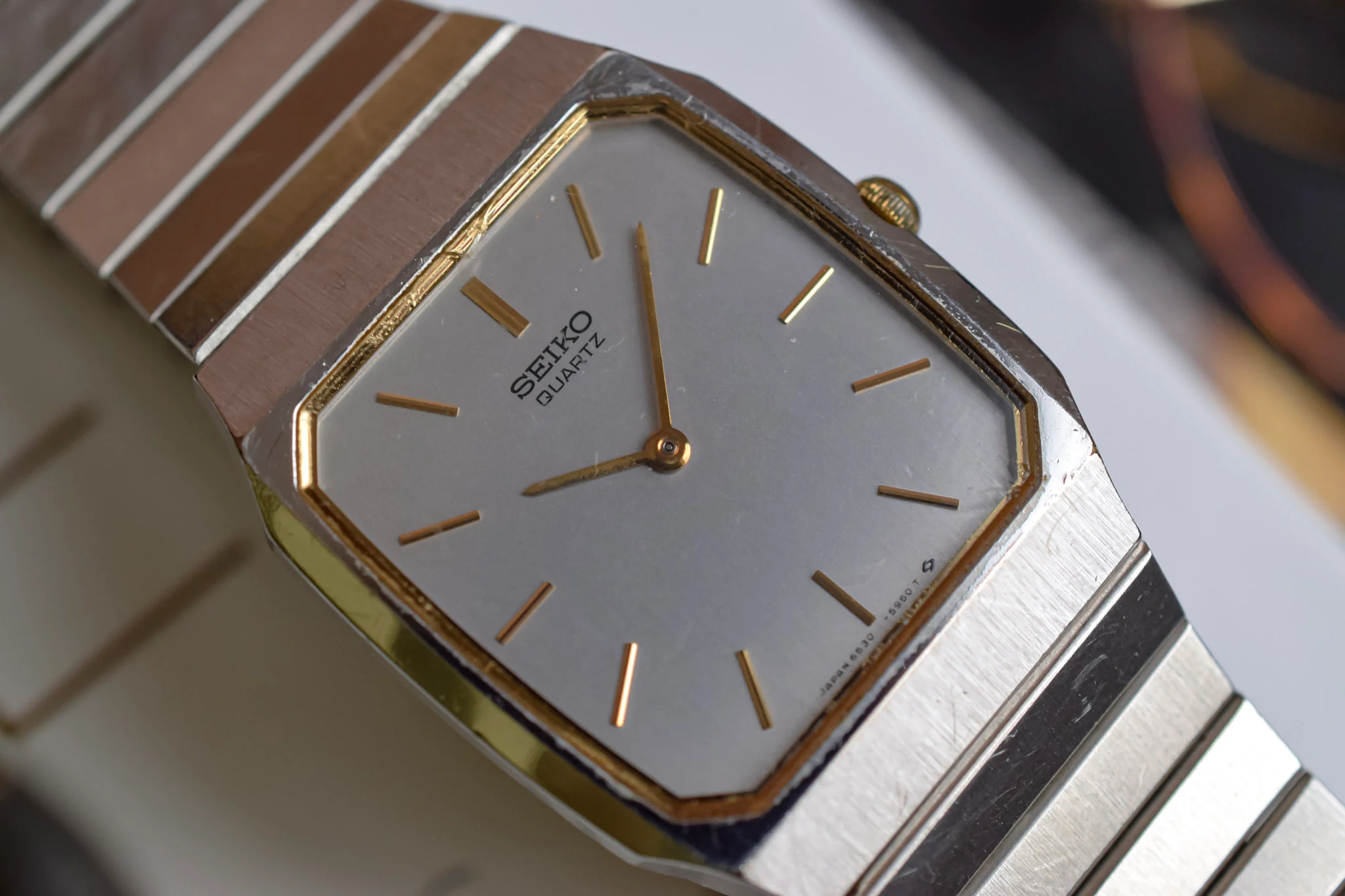 1984 Seiko Two Toned Silver Dial Octo - Image 3