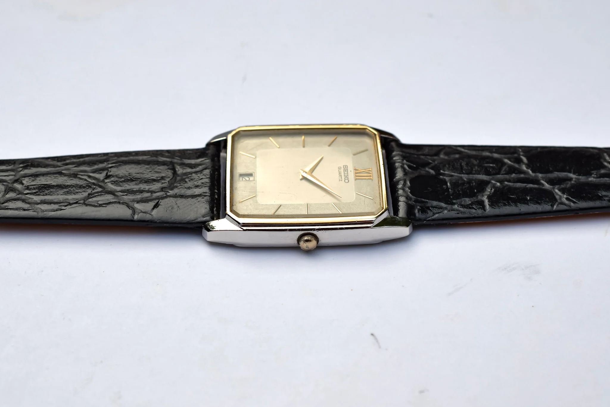1984 Seiko Two Toned Tank - Image 3