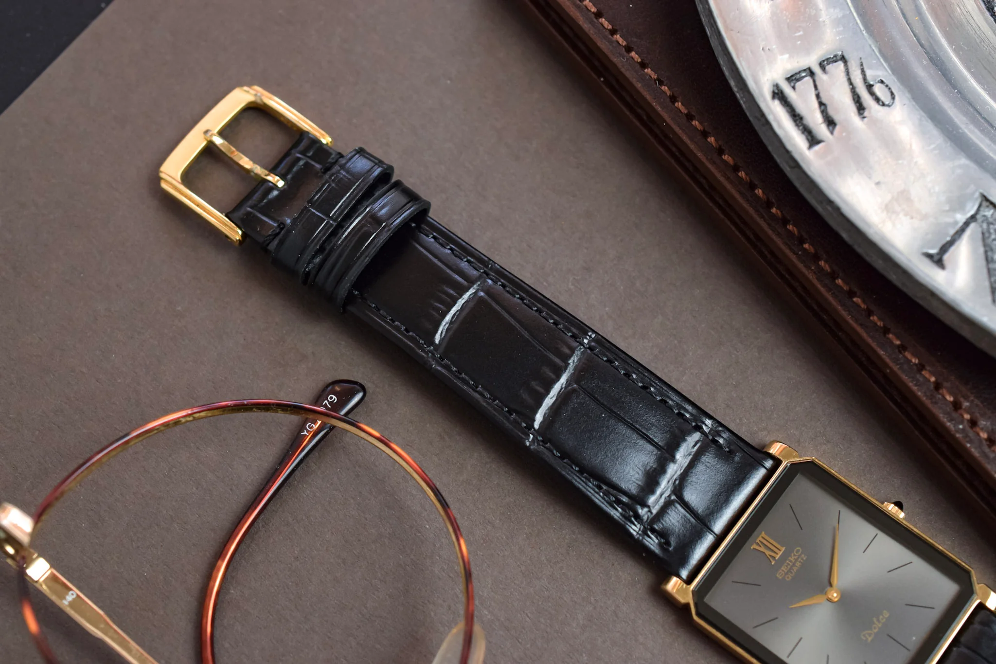 1985 Seiko Dolce Sunray Ghost Gray Octo - Image 5