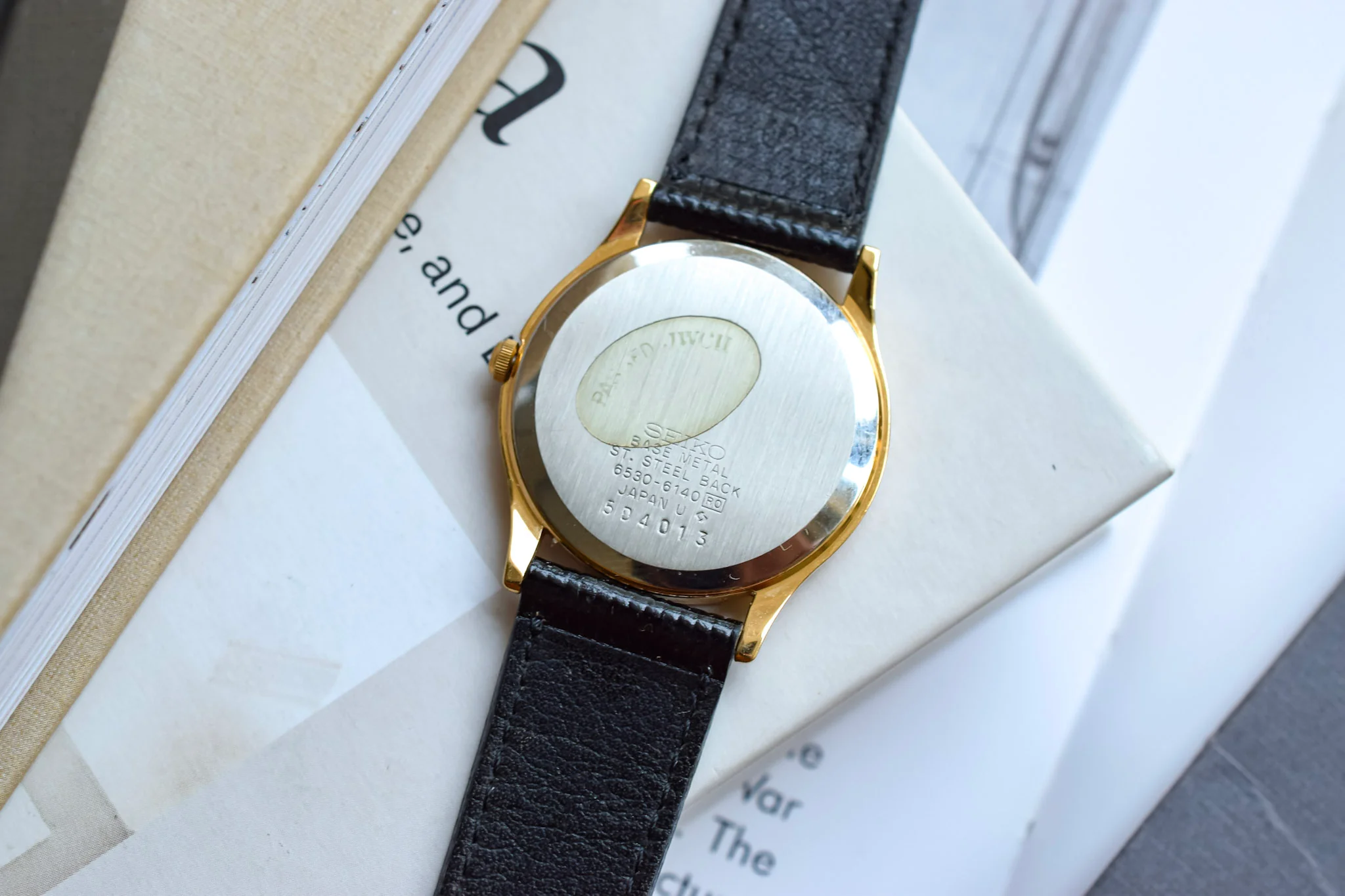 1985 Seiko Minimalist Gilt Dial - Image 9