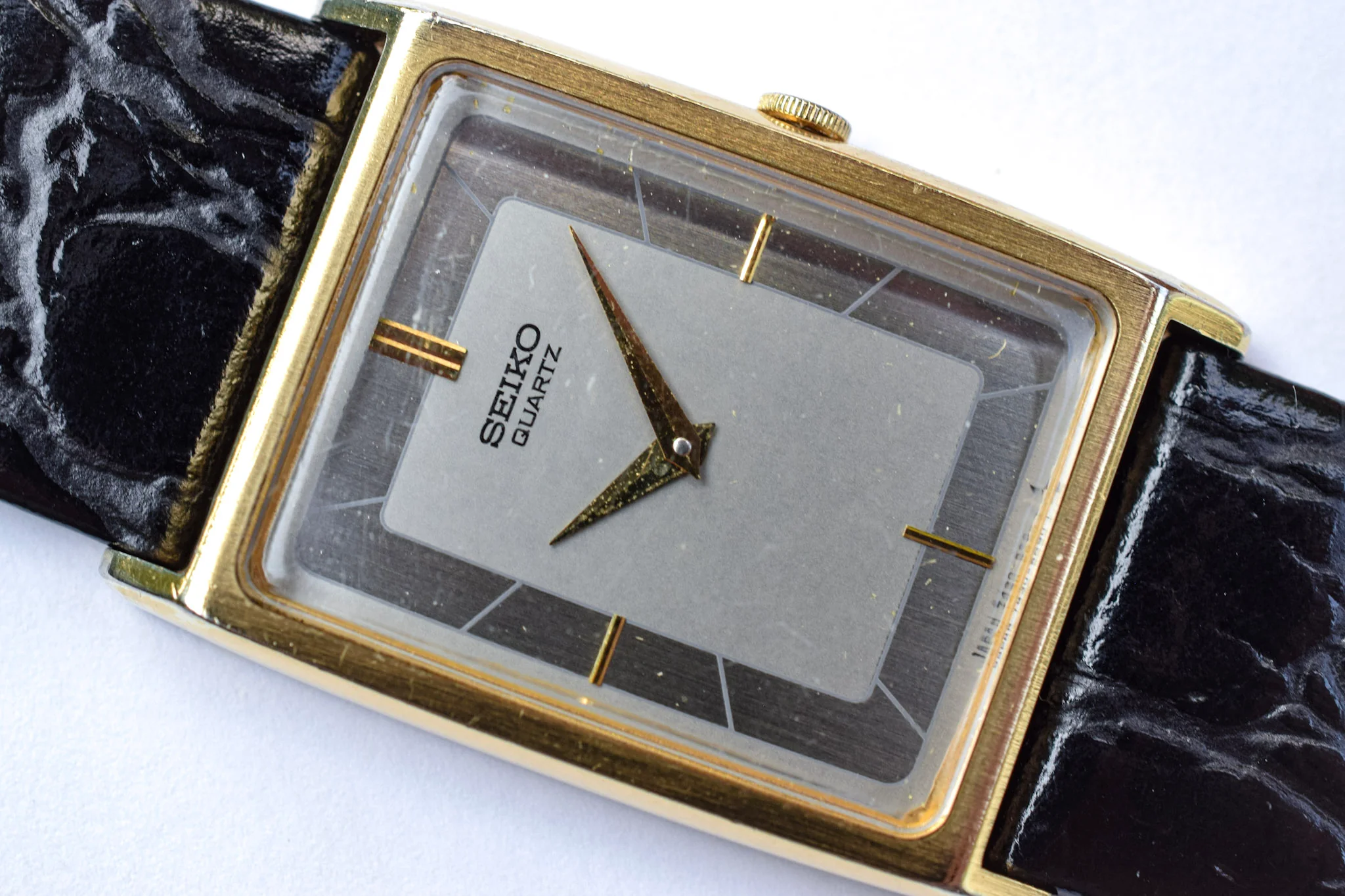 1985 Seiko Two Toned Tank - Image 2