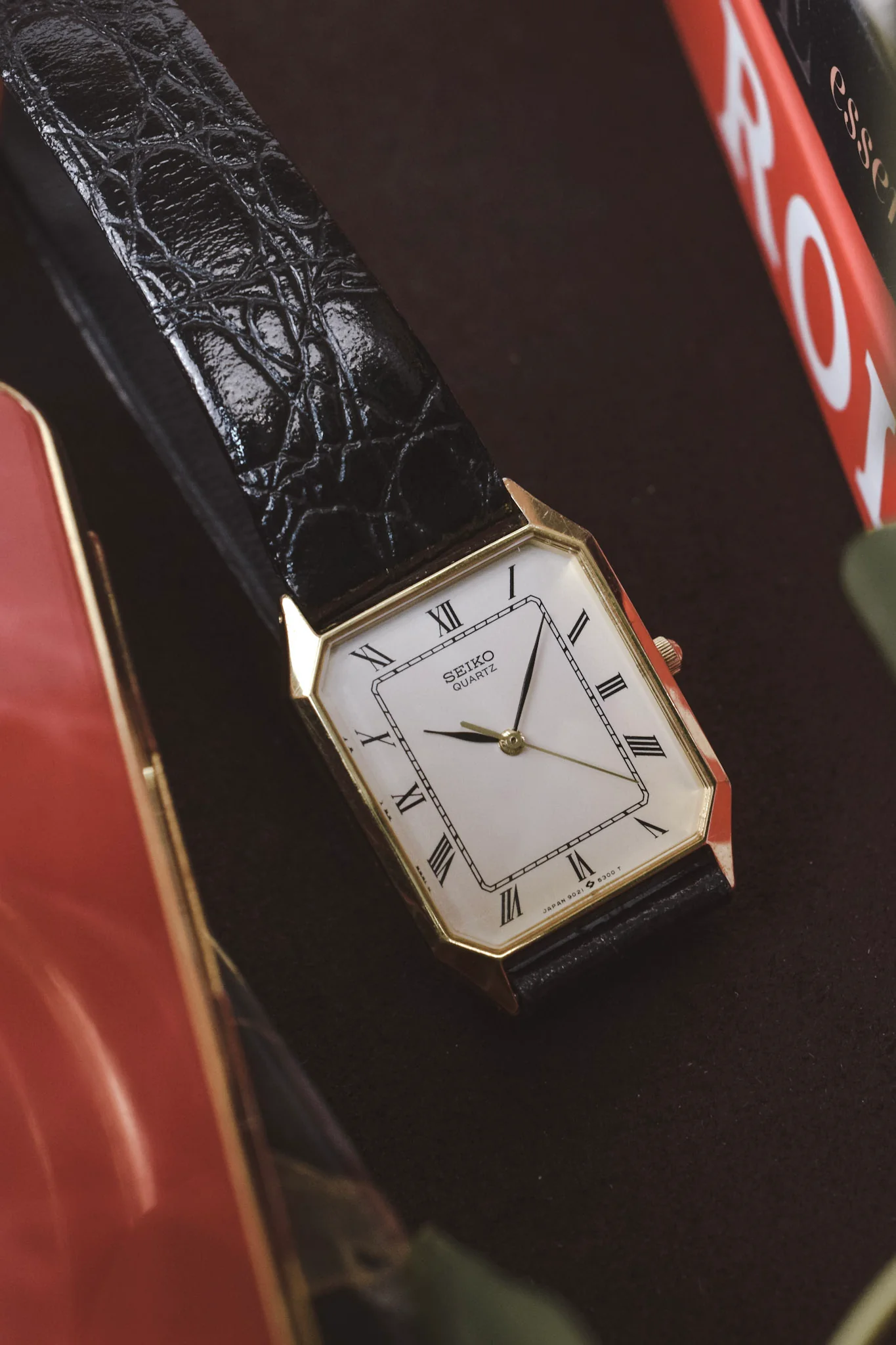 1985 Seiko White Roman Octo - Image 3