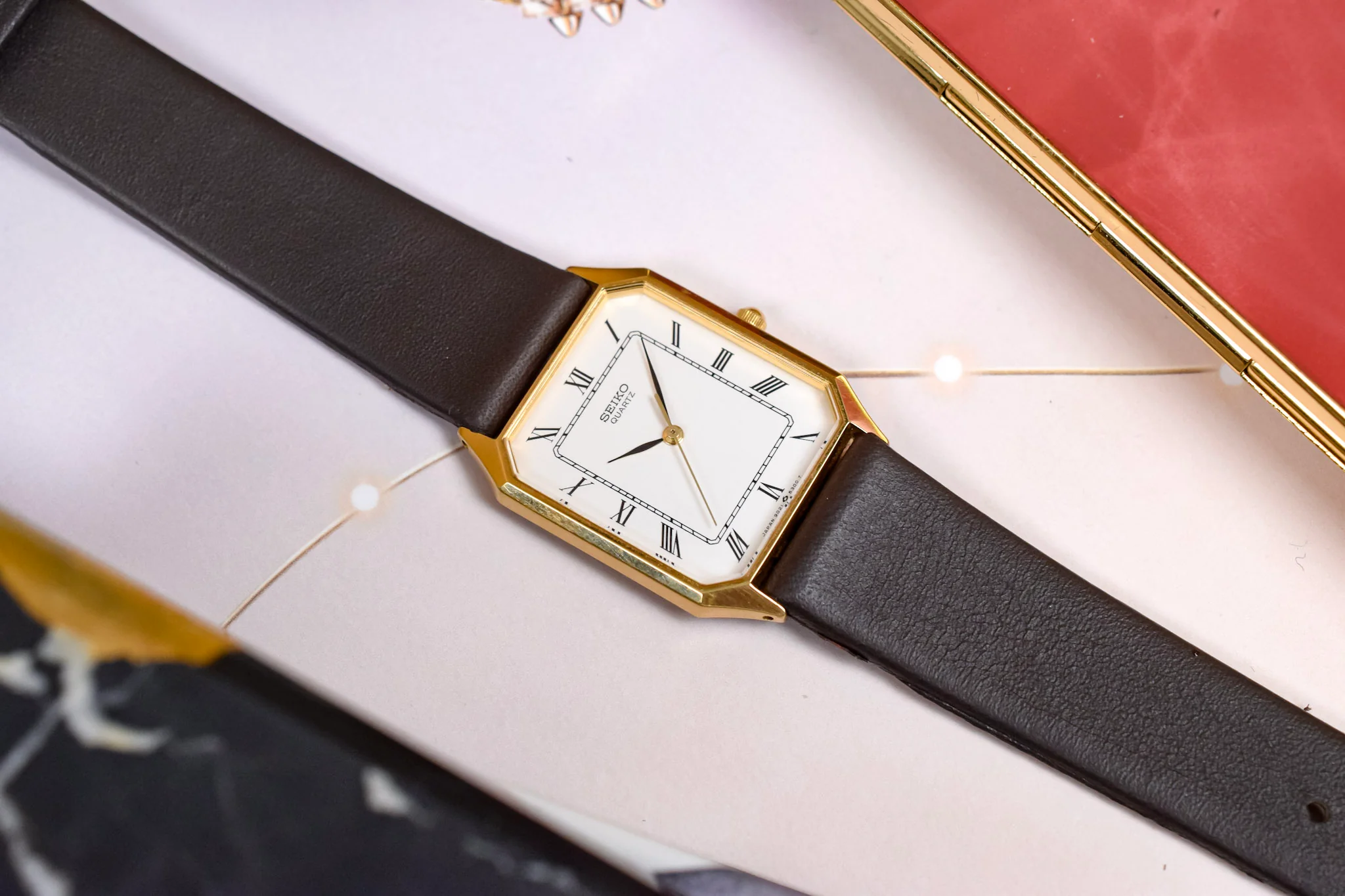 1985 Seiko White Roman Octo - Image 3