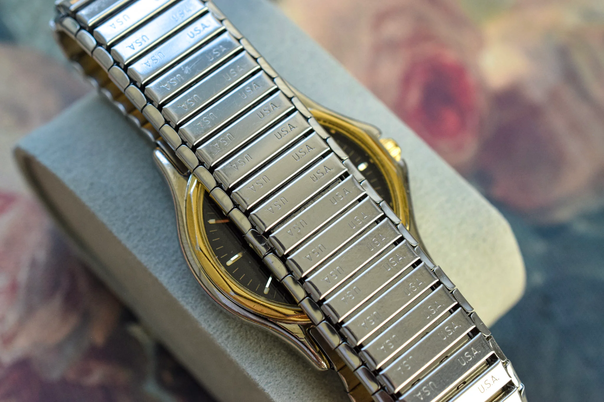 1986 Citizen Two Tone Black Dial Day-Date - Image 6