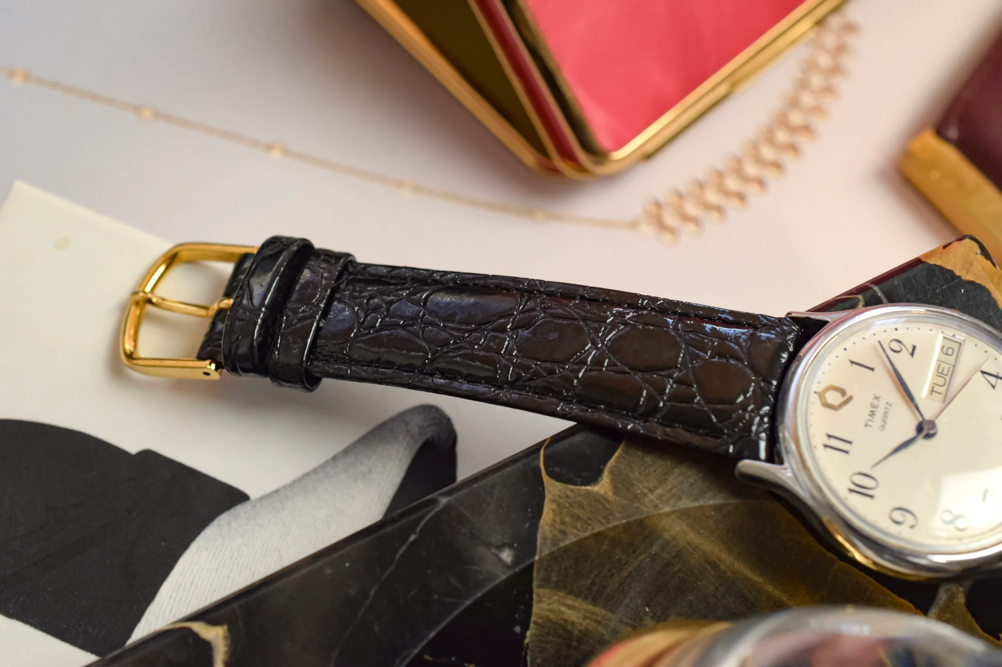 1986 Q Timex Quartz Arabic Day-Date - Image 6