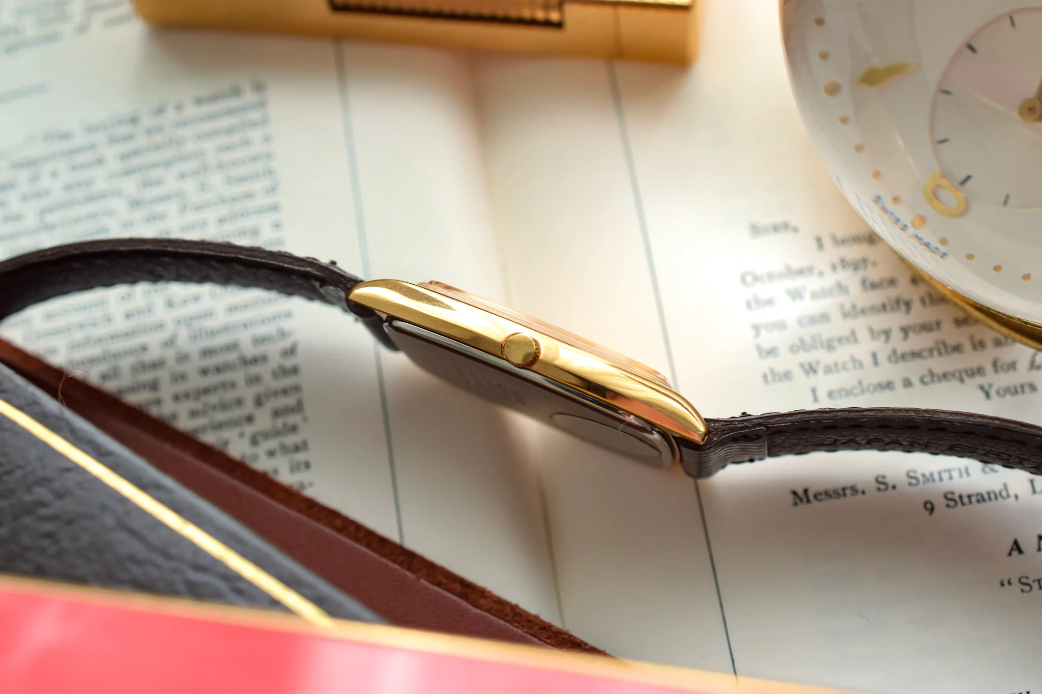 1986 Seiko Champagne Eggshell Ellipse - Image 4