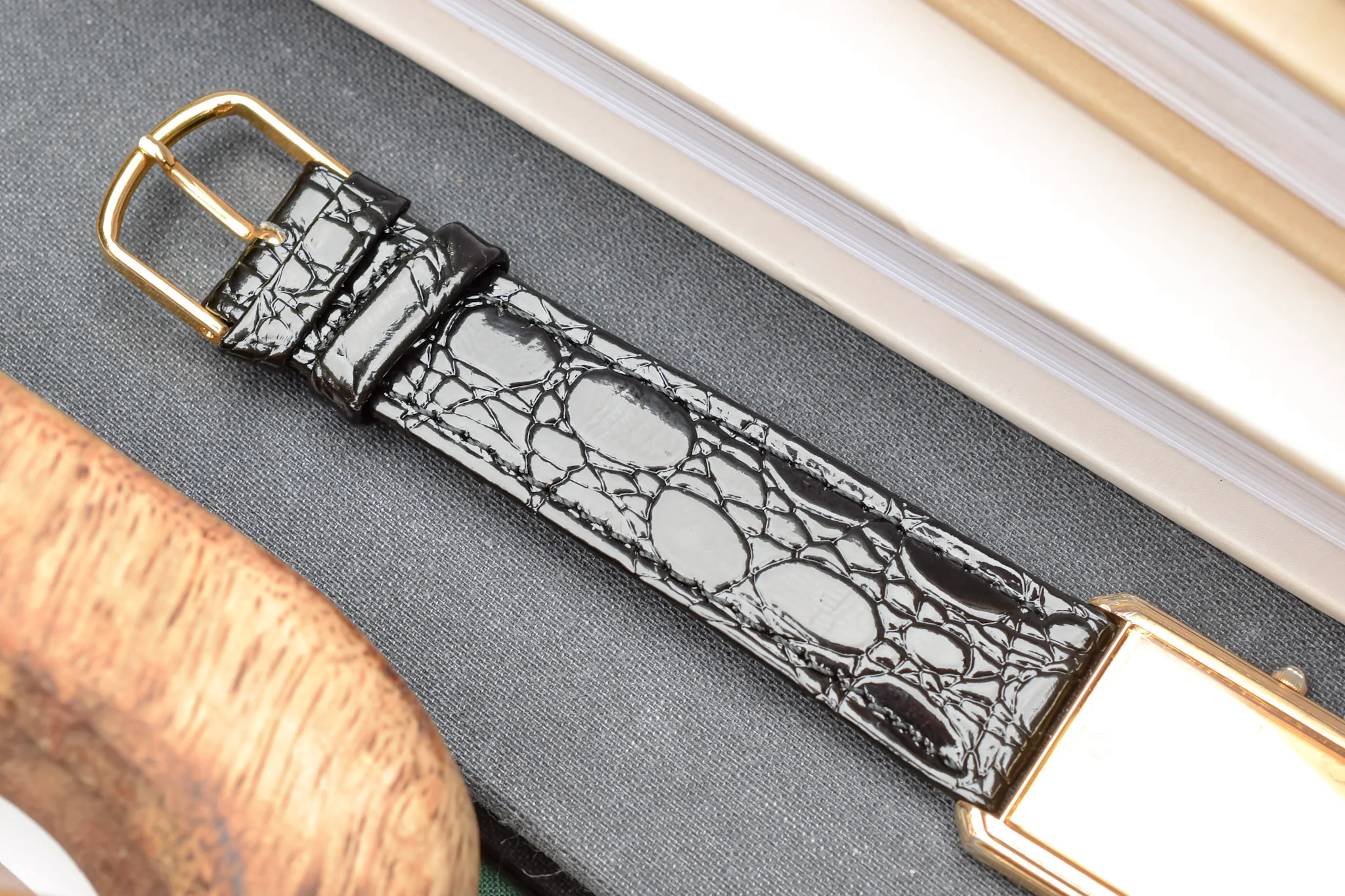 1986 Seiko Diamond Patina Tank - Image 5