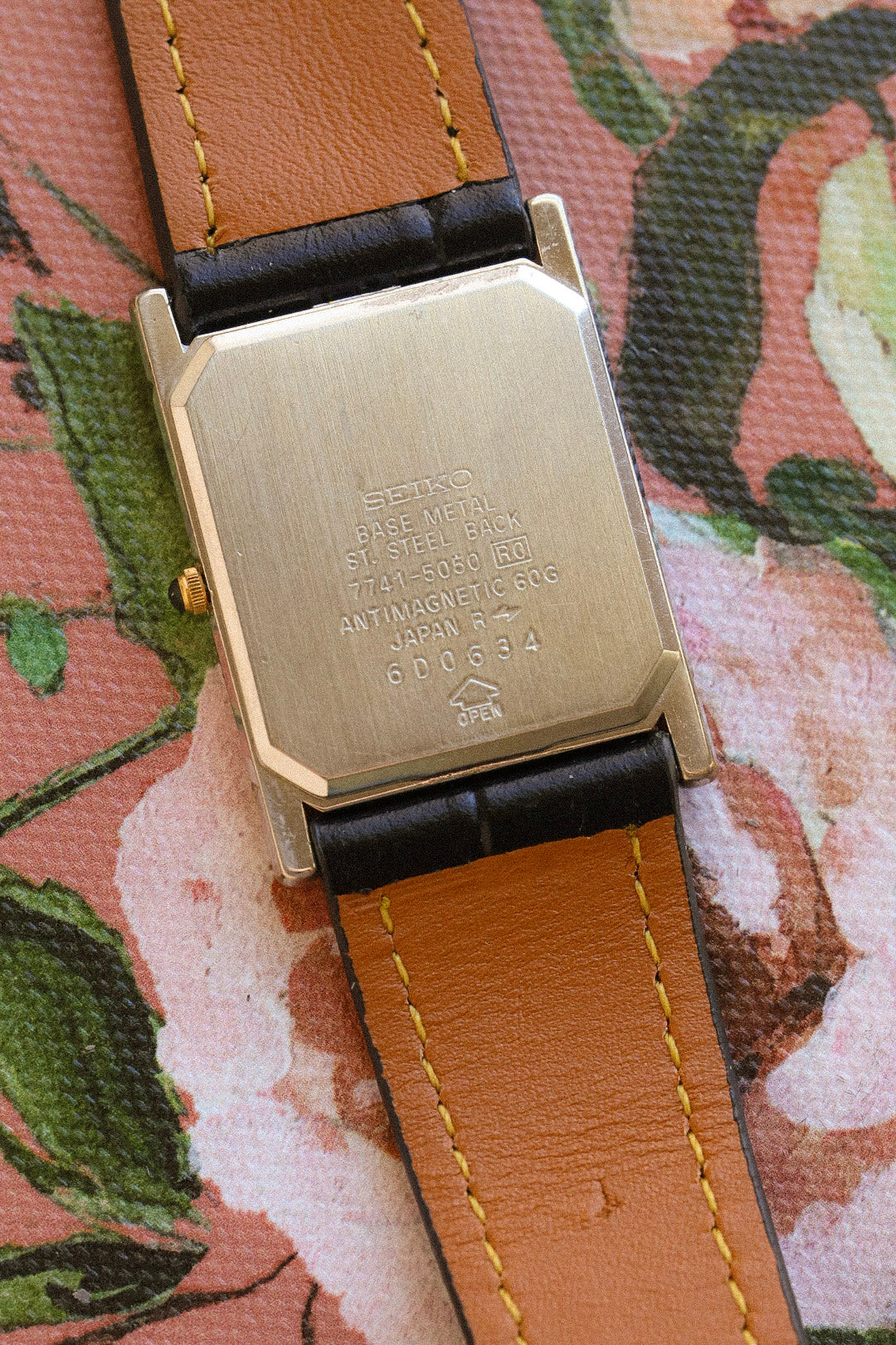 1986 Seiko Dolce Mirror Bezel Tank - Image 6
