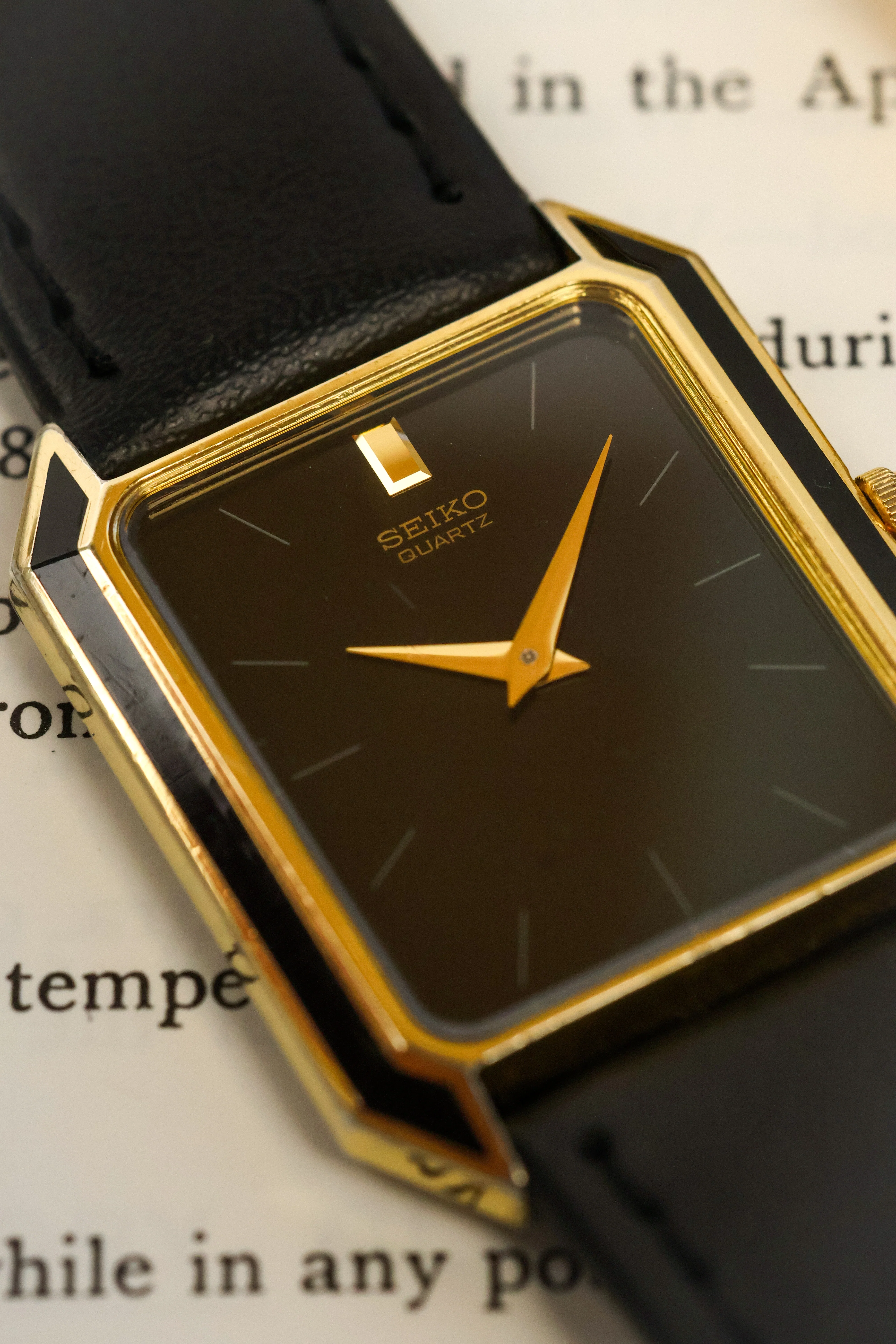1986 Seiko Lacquered Bezel Gilt Octo - Image 3