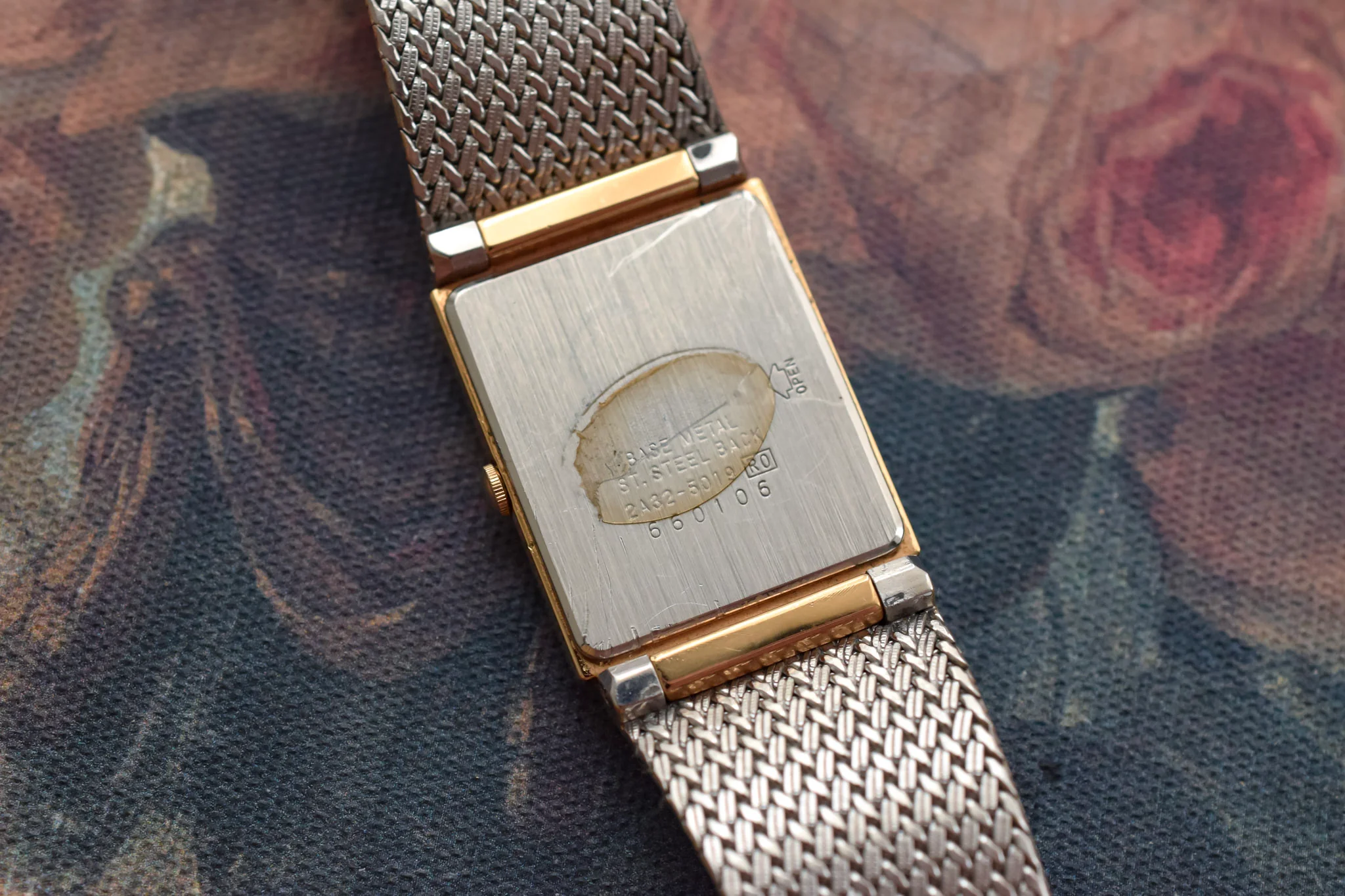 1986 Seiko Lattice Bracelet Tank - Image 8