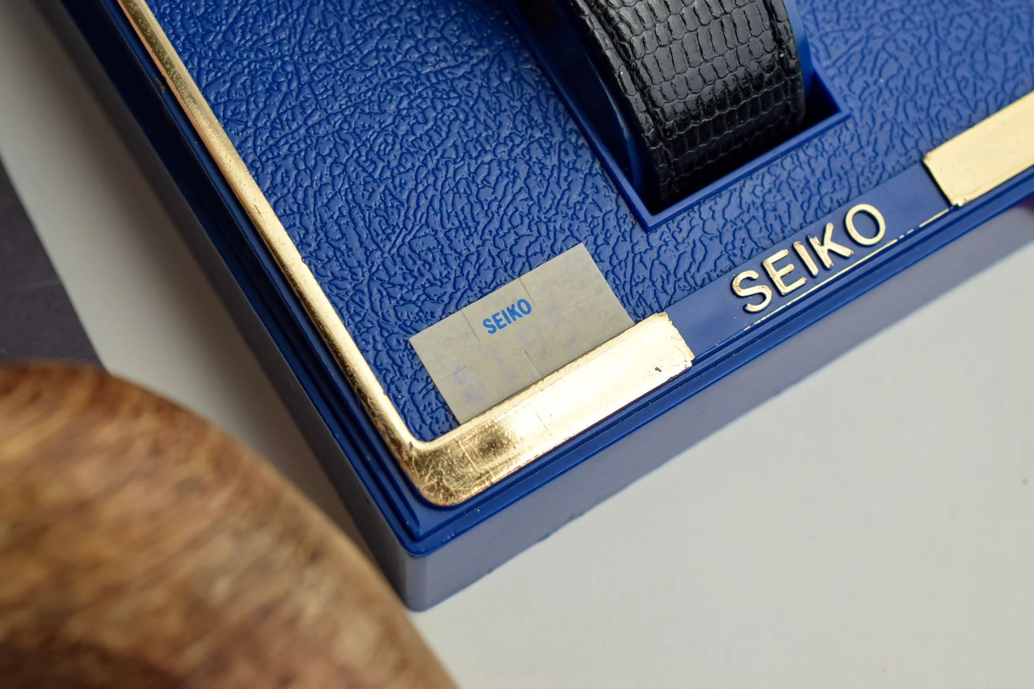 1986 Seiko NOS Sector Dial Tank - Image 12