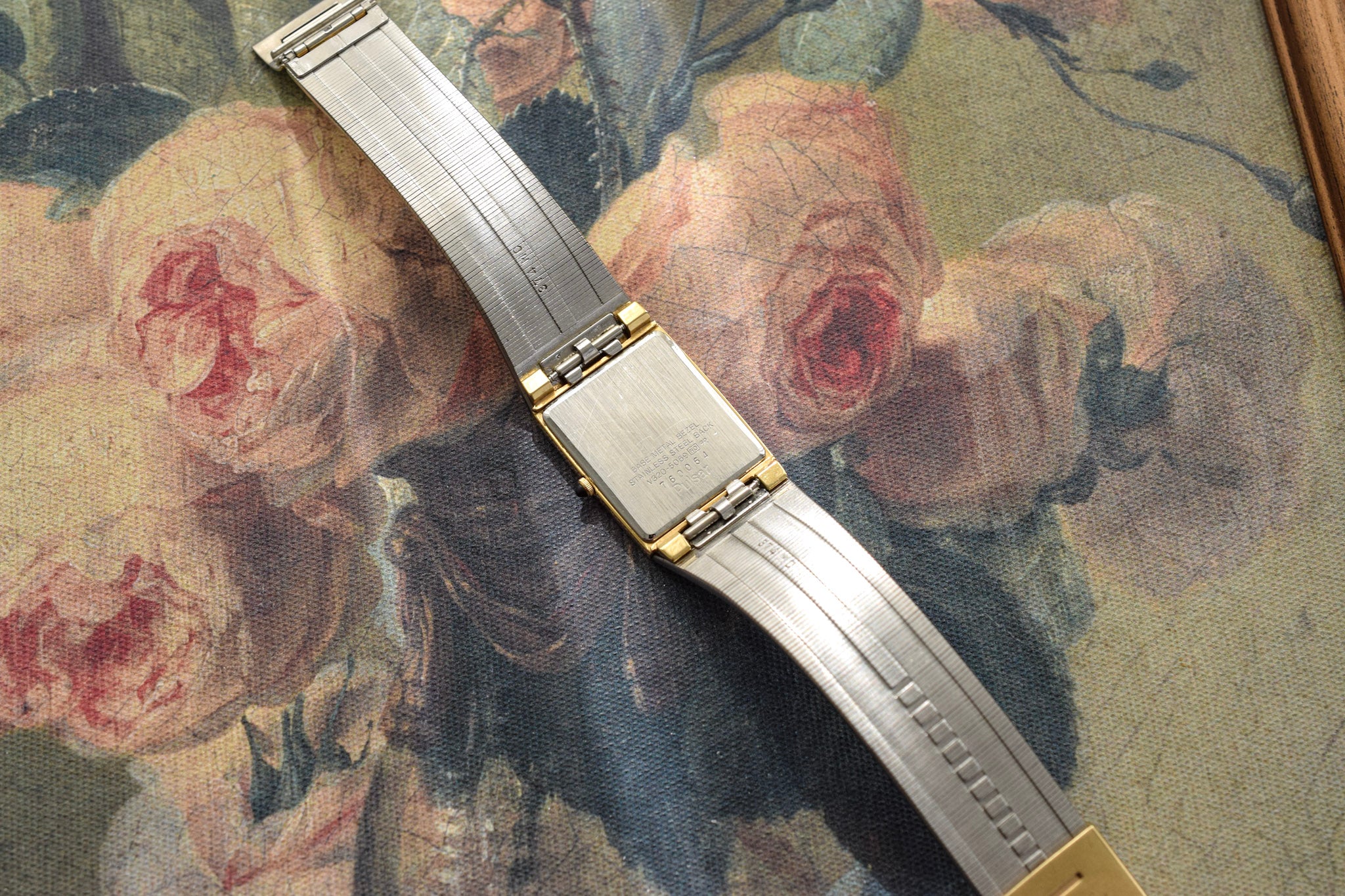1987 Pulsar Textured Integrated Bracelet Tank - Image 8
