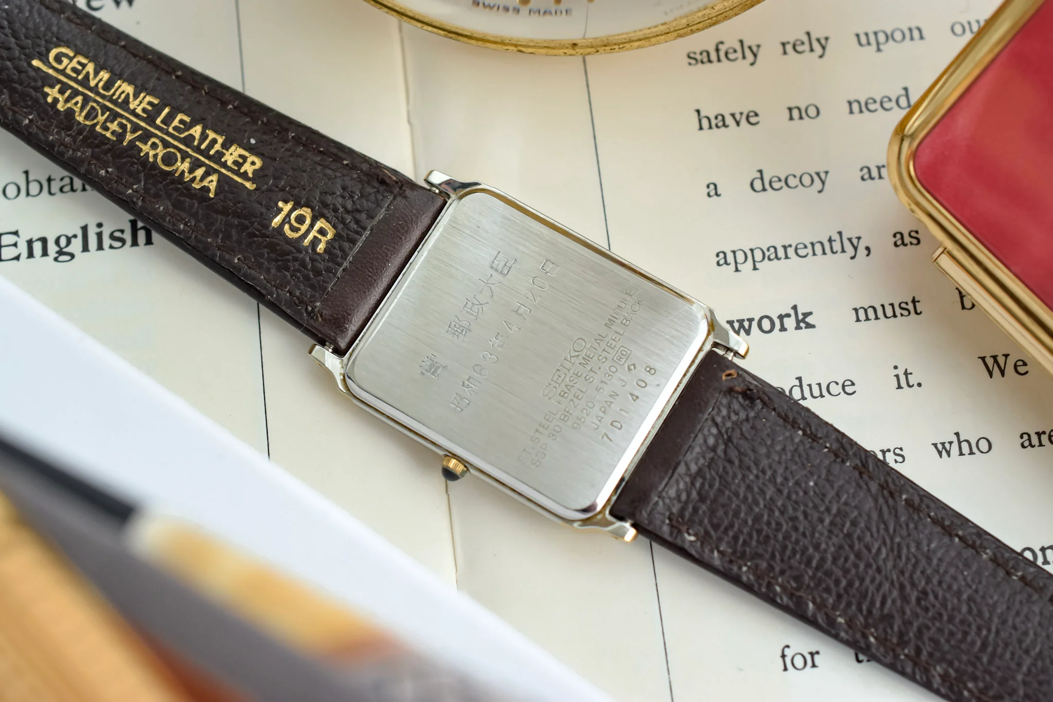 1987 Seiko Dolce Two Toned Octo - Image 11