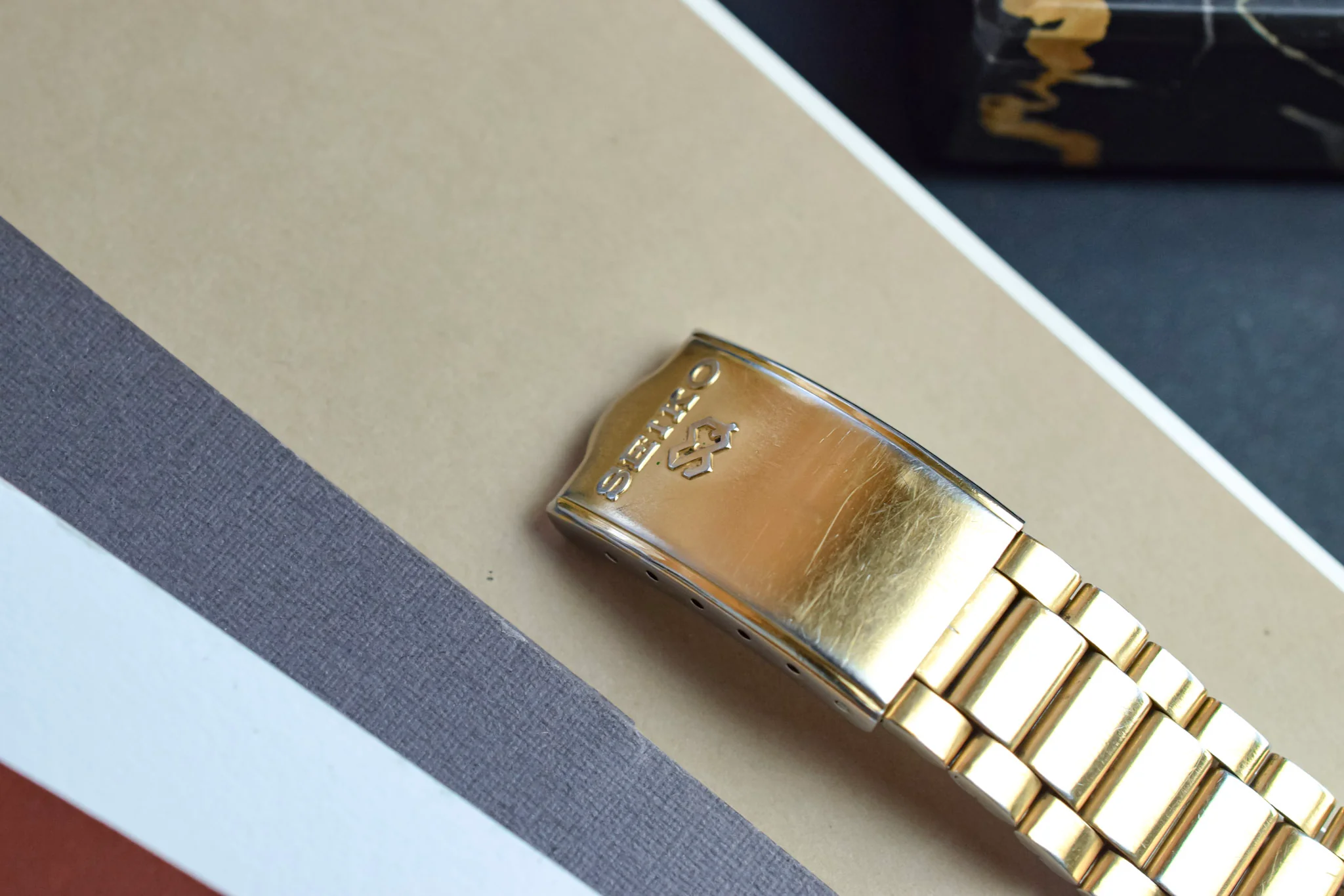 1987 Seiko SQ Golden Arabic Day-Date - Image 9