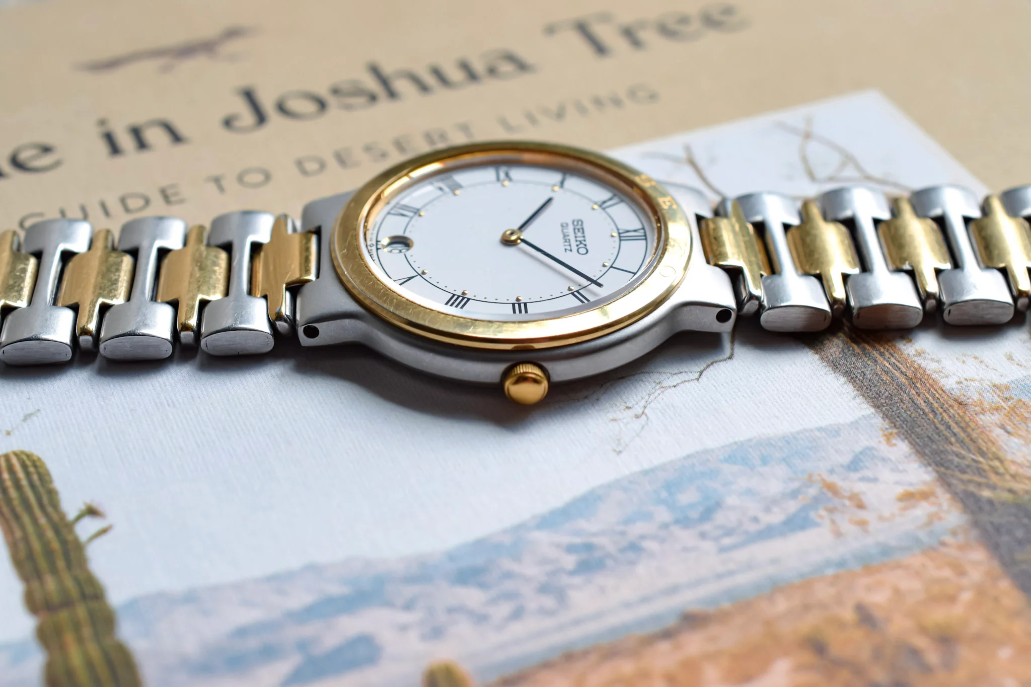 1987 Seiko Two-Toned White Roman Dial - Image 4