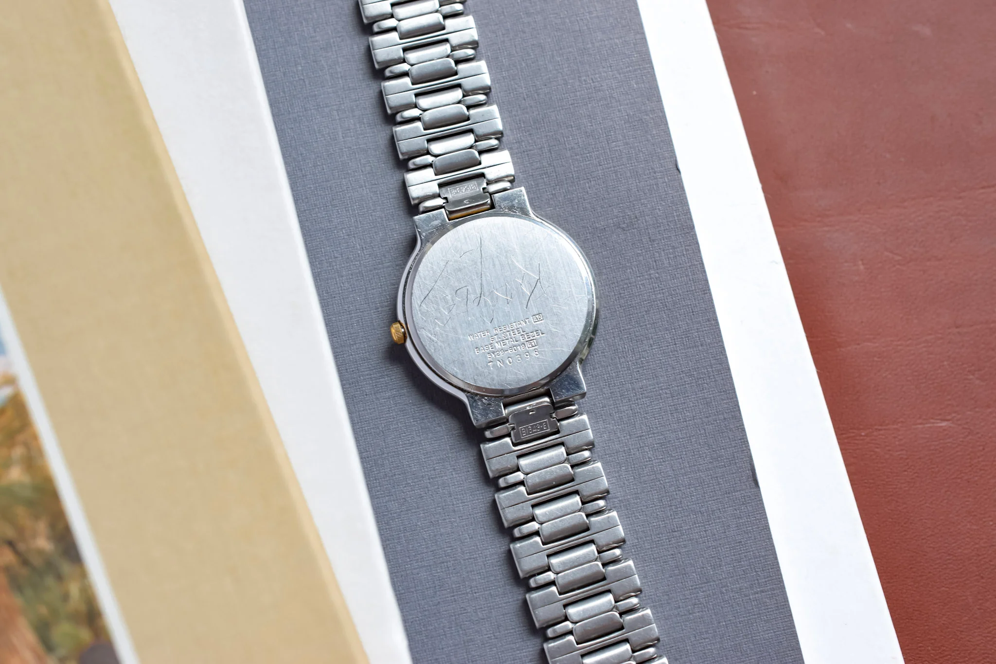 1987 Seiko Two-Toned White Roman Dial - Image 9
