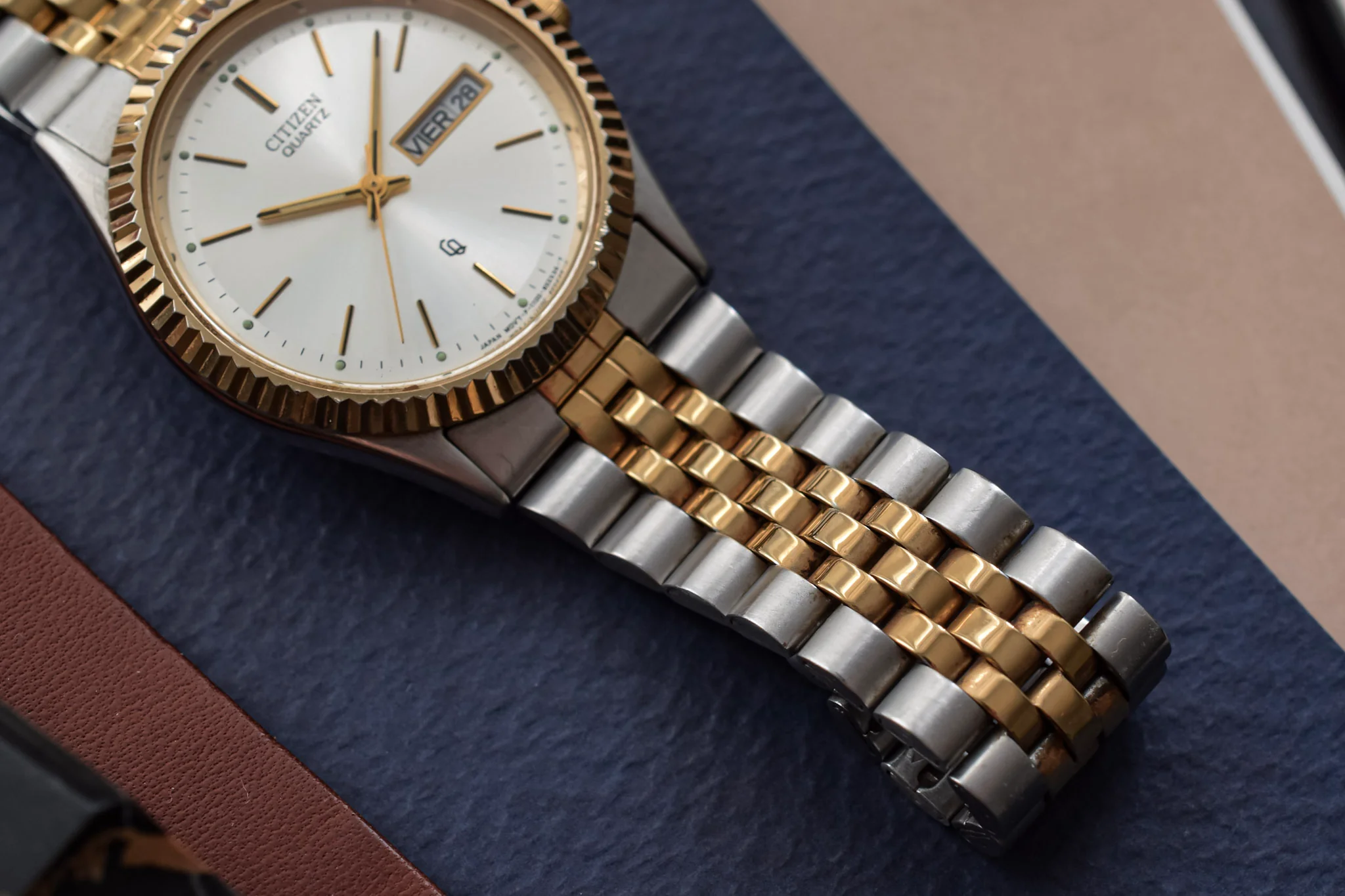 1988 Citizen CQ "Datejust" - Image 6