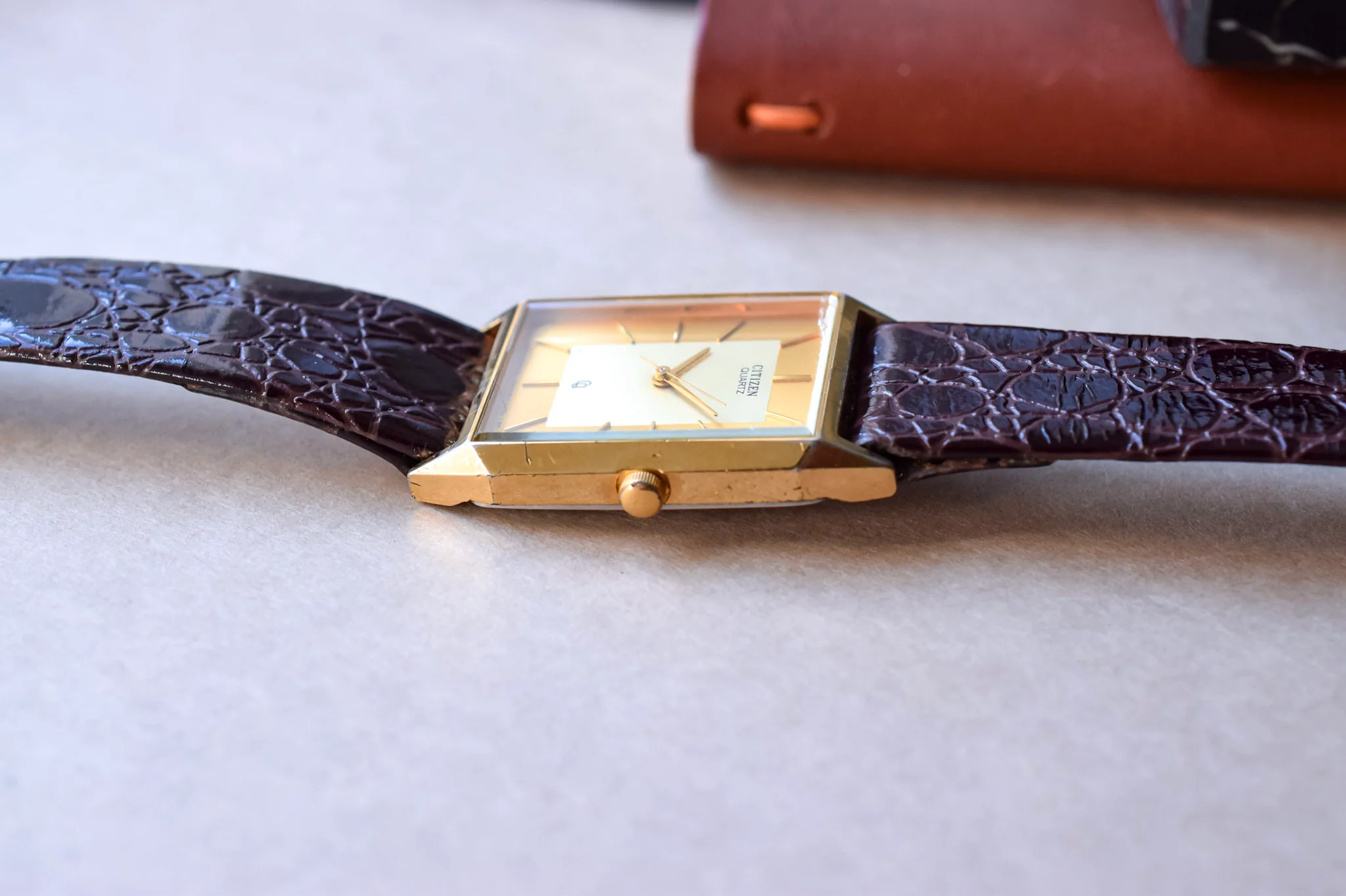 1988 Citizen CQ Two Tone Tank - Image 4