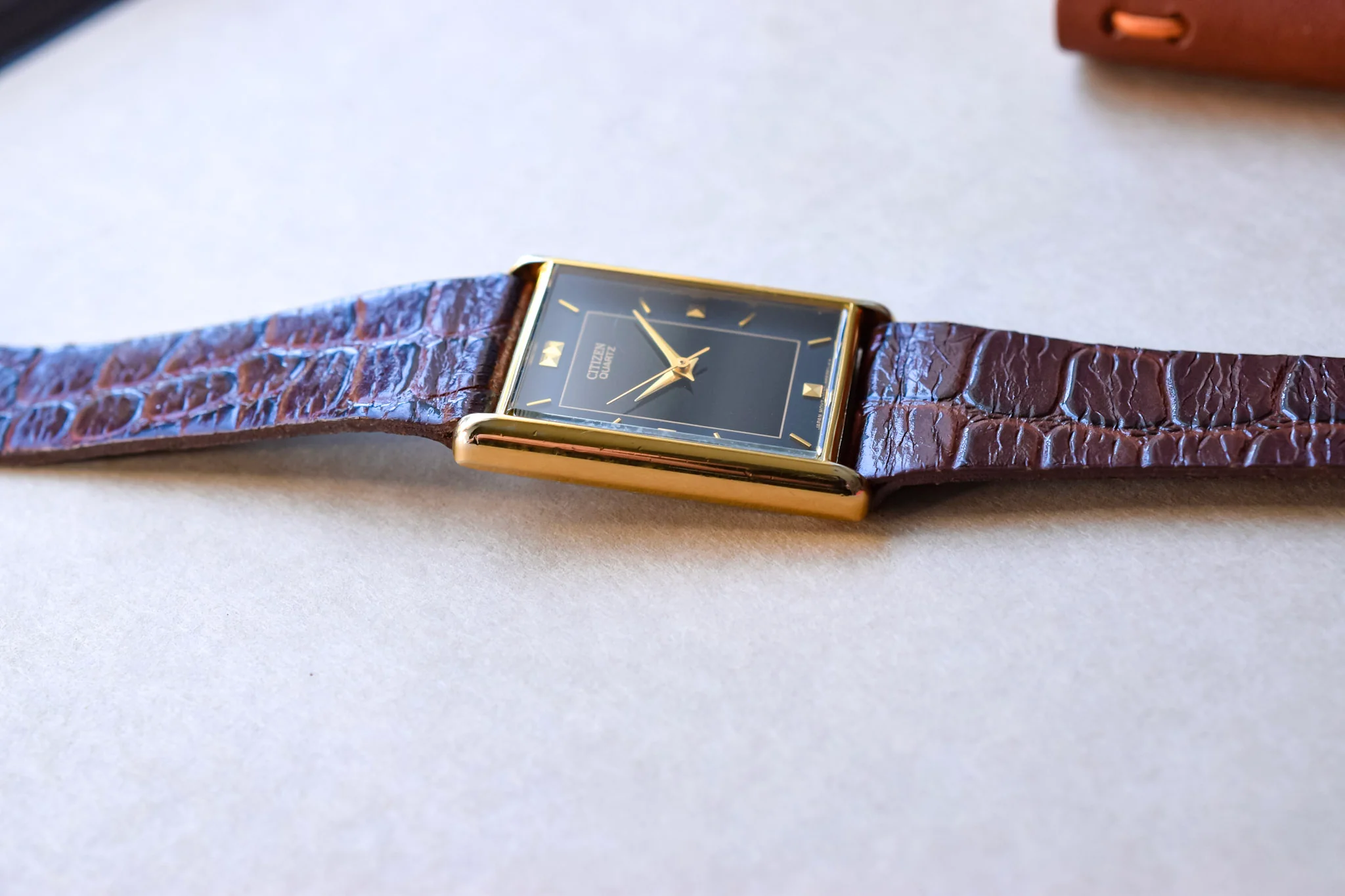 1988 Citizen Gilt Dial Pyramid Indices Tank - Image 5
