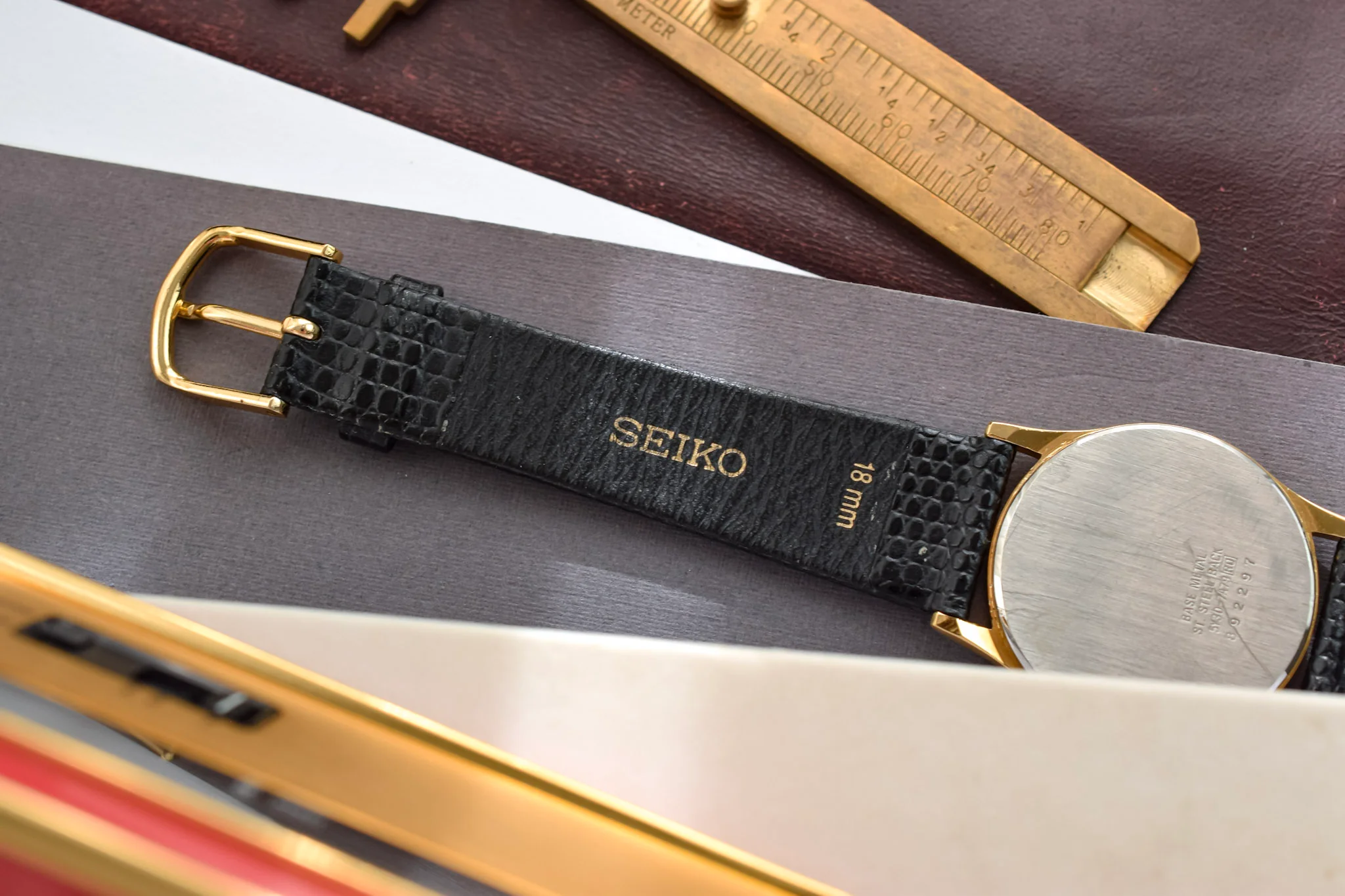 1988 Seiko Gilt Minimalist - Image 4