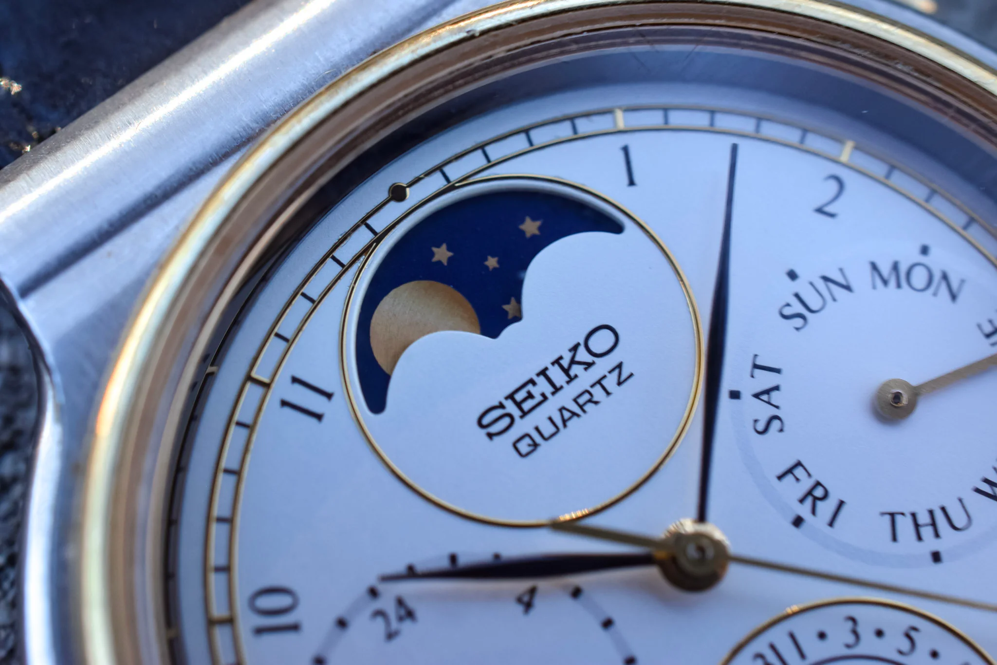 1988 Seiko Moonphase Calendar Shrouded Lugs - Image 4