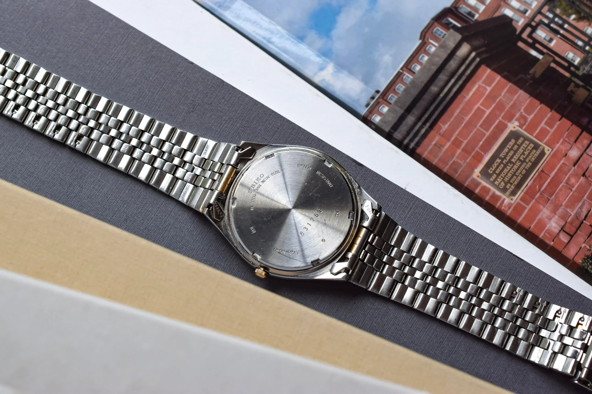 1988 Seiko SQ Ghost Dial Day-Date - Image 9