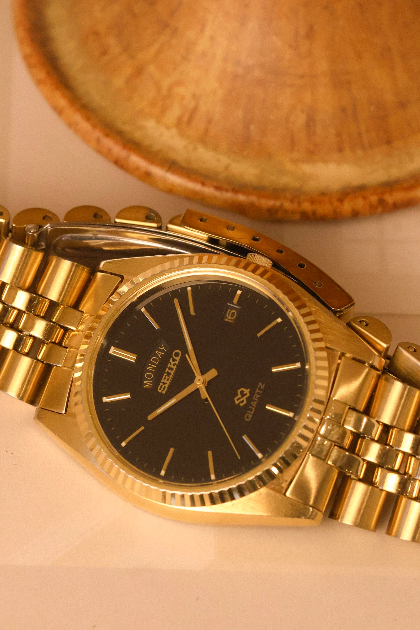 1988 Seiko SQ Black Dial Jubilee Prez - Image 3