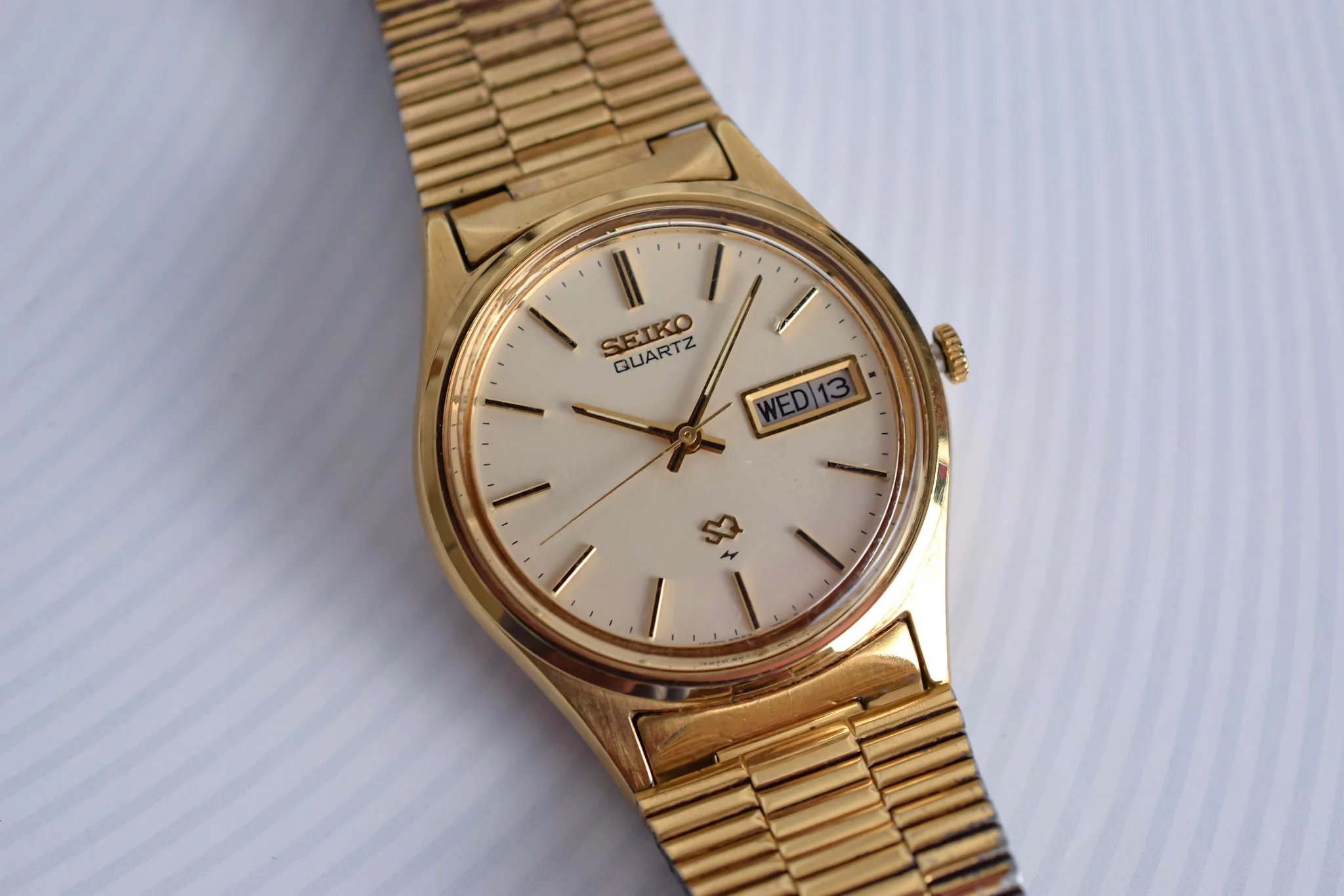 1984 Seiko SQ Gold Tone Day-Date - Image 6