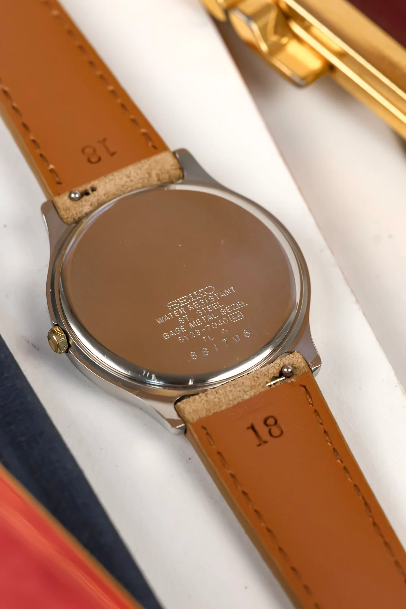 1988 Seiko SQ Two Toned Roman Script Day-Date (German Days of the Week) - Image 11