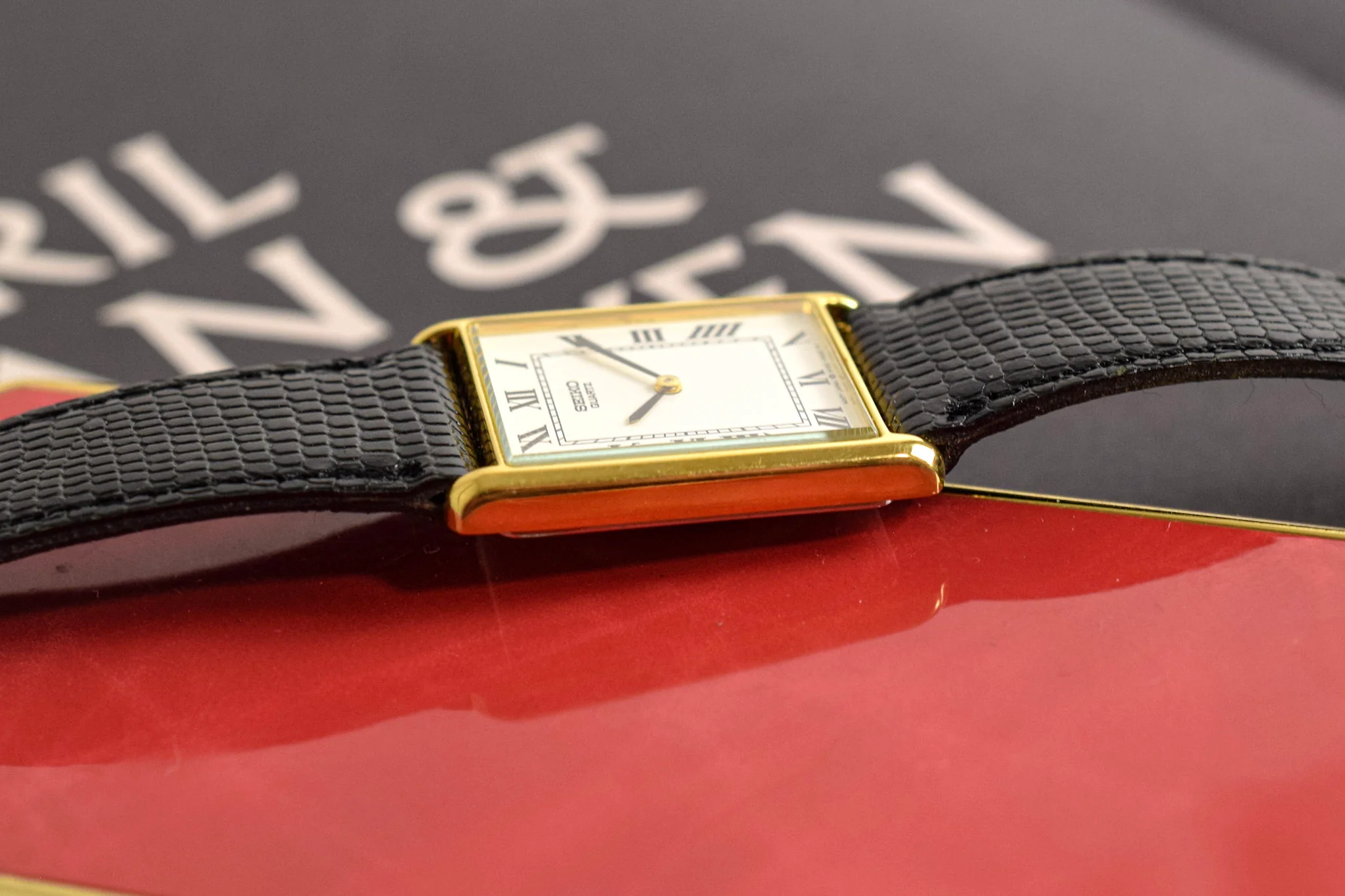 1988 Seiko White Roman Tank - Image 5