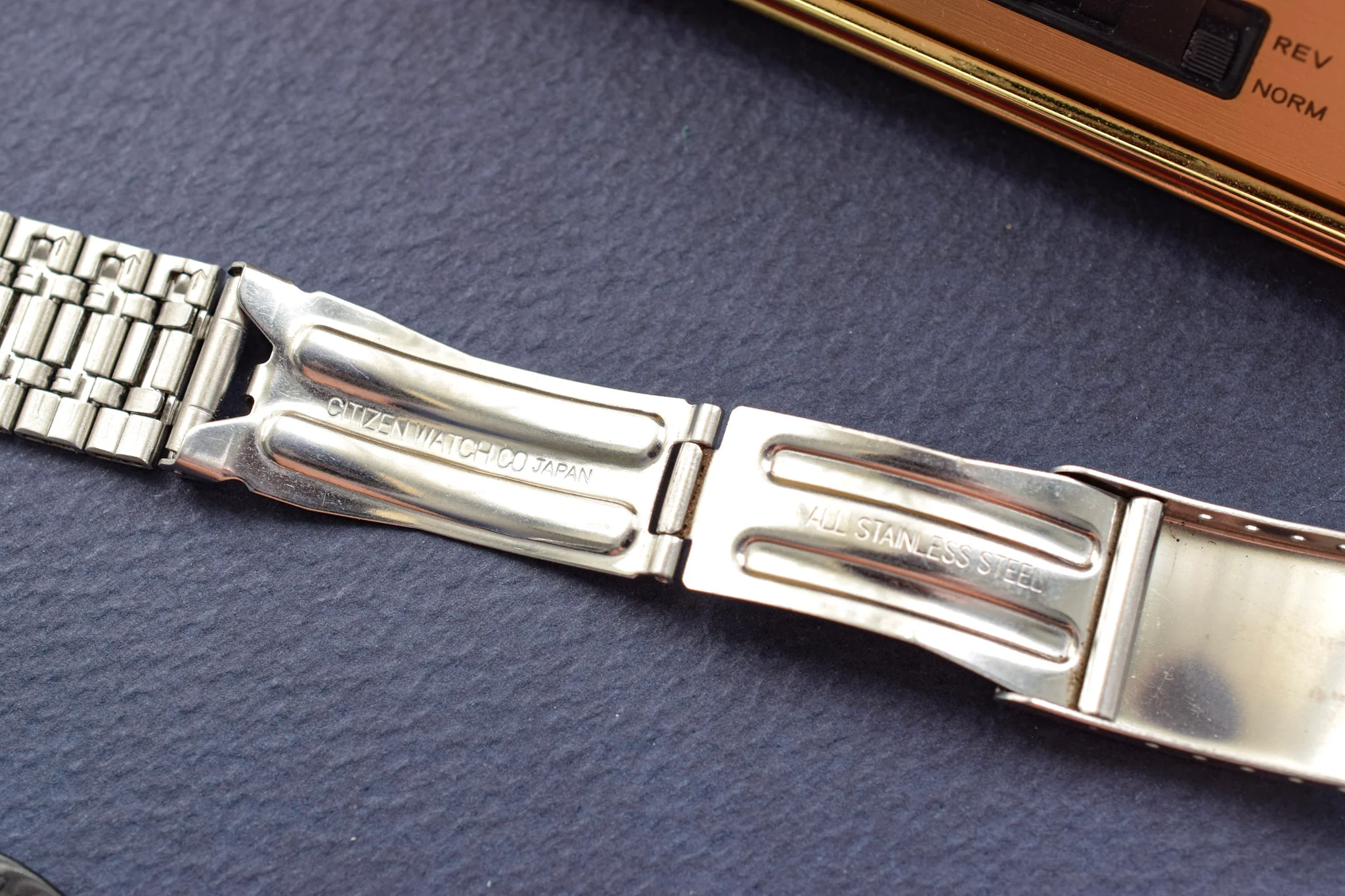 1989 Citizen CQ Crystron Kanji Day-Date - Image 11