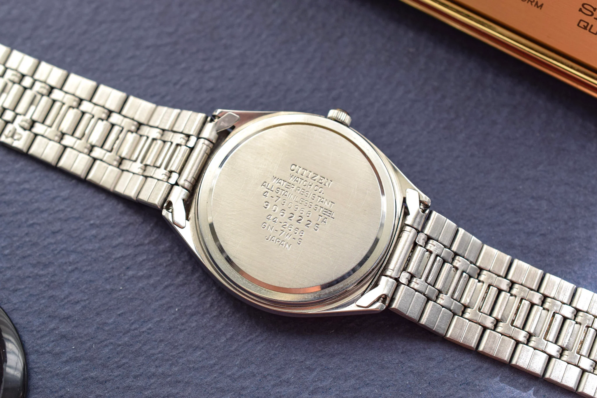 1989 Citizen CQ Crystron Kanji Day-Date - Image 12