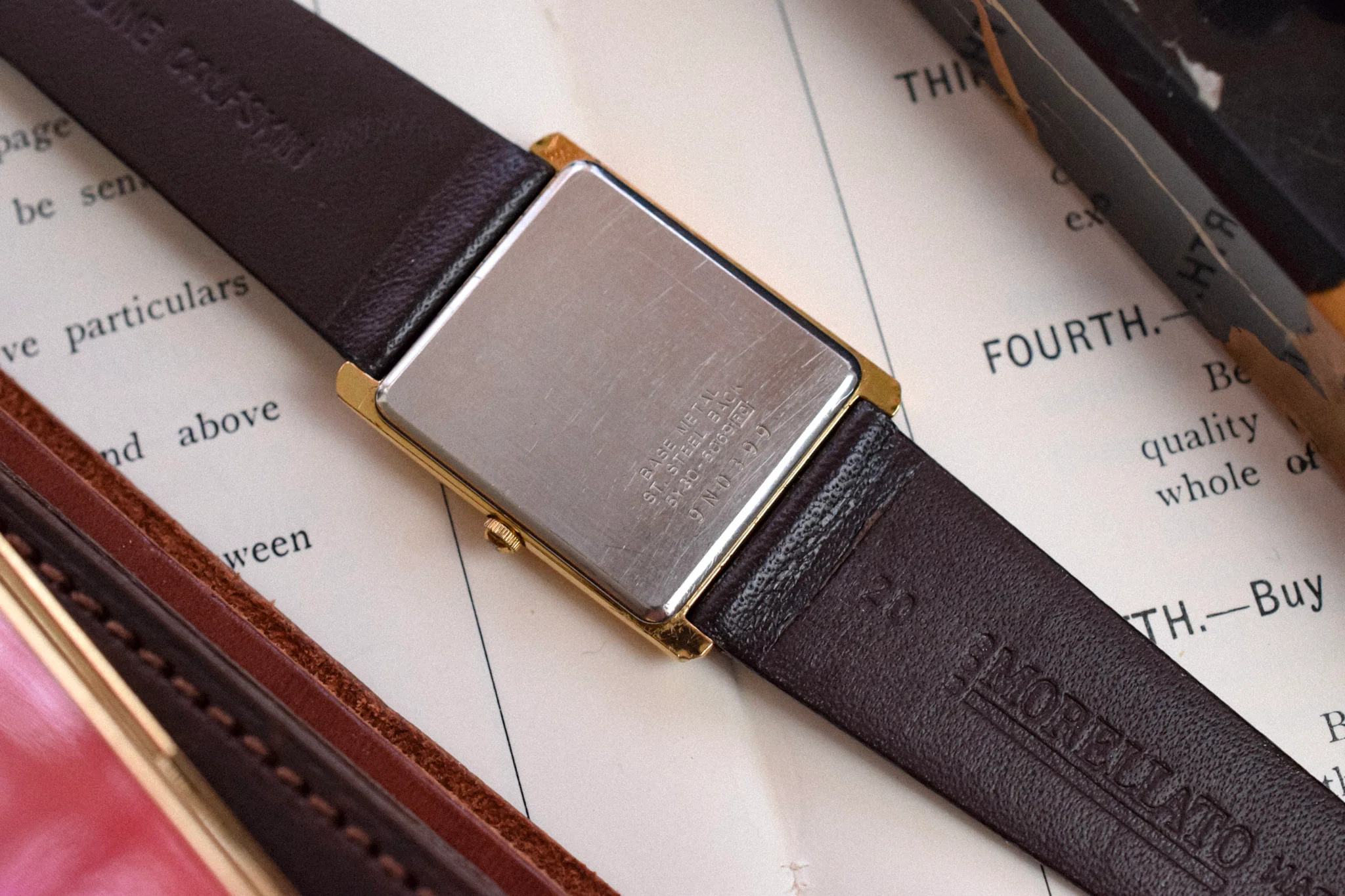 1989 Seiko Champagne Minimalist Tank - Image 10